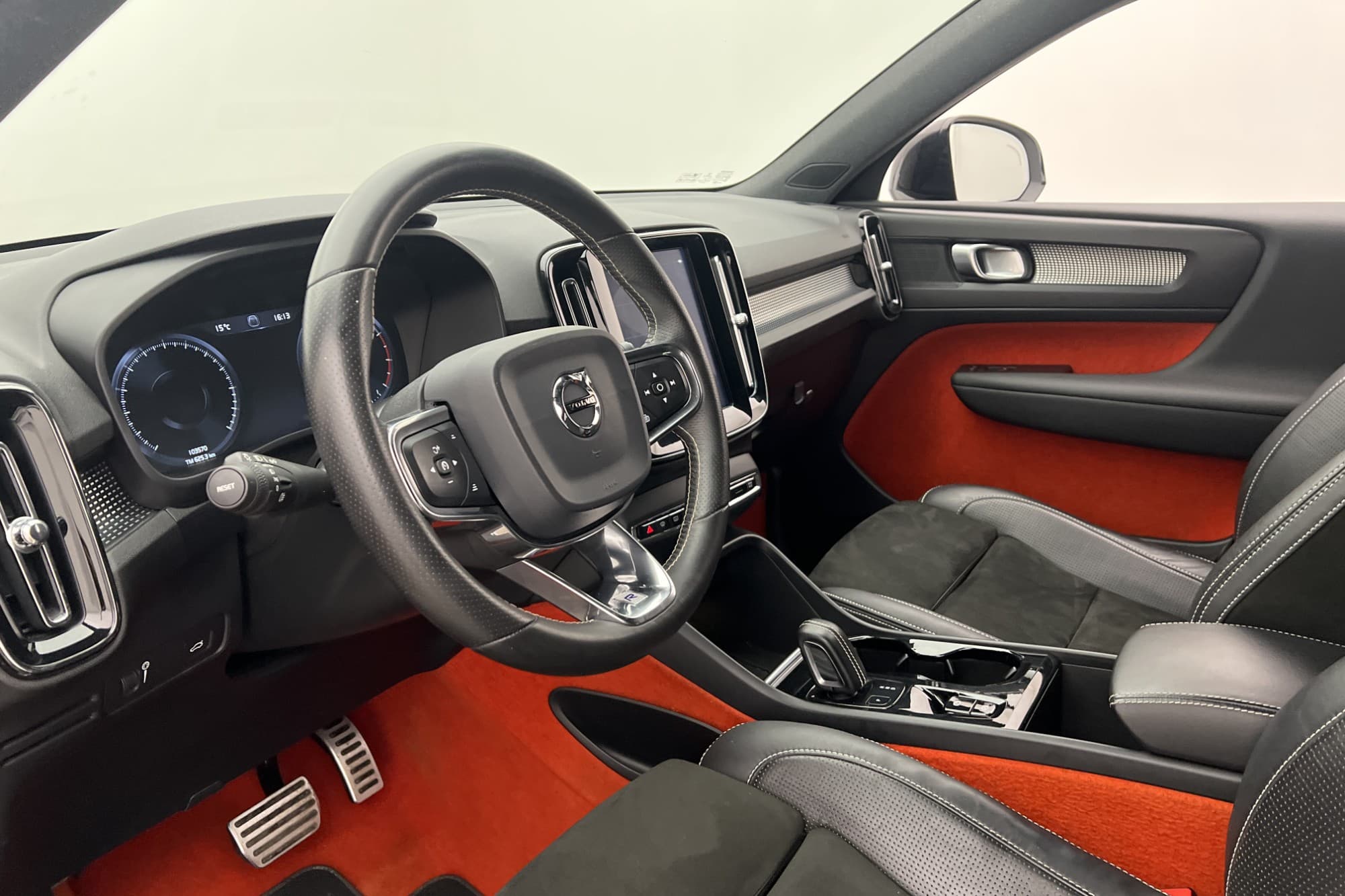 Volvo XC40 T4 190hk R-Design Navi BLIS 360 0,66L/mil