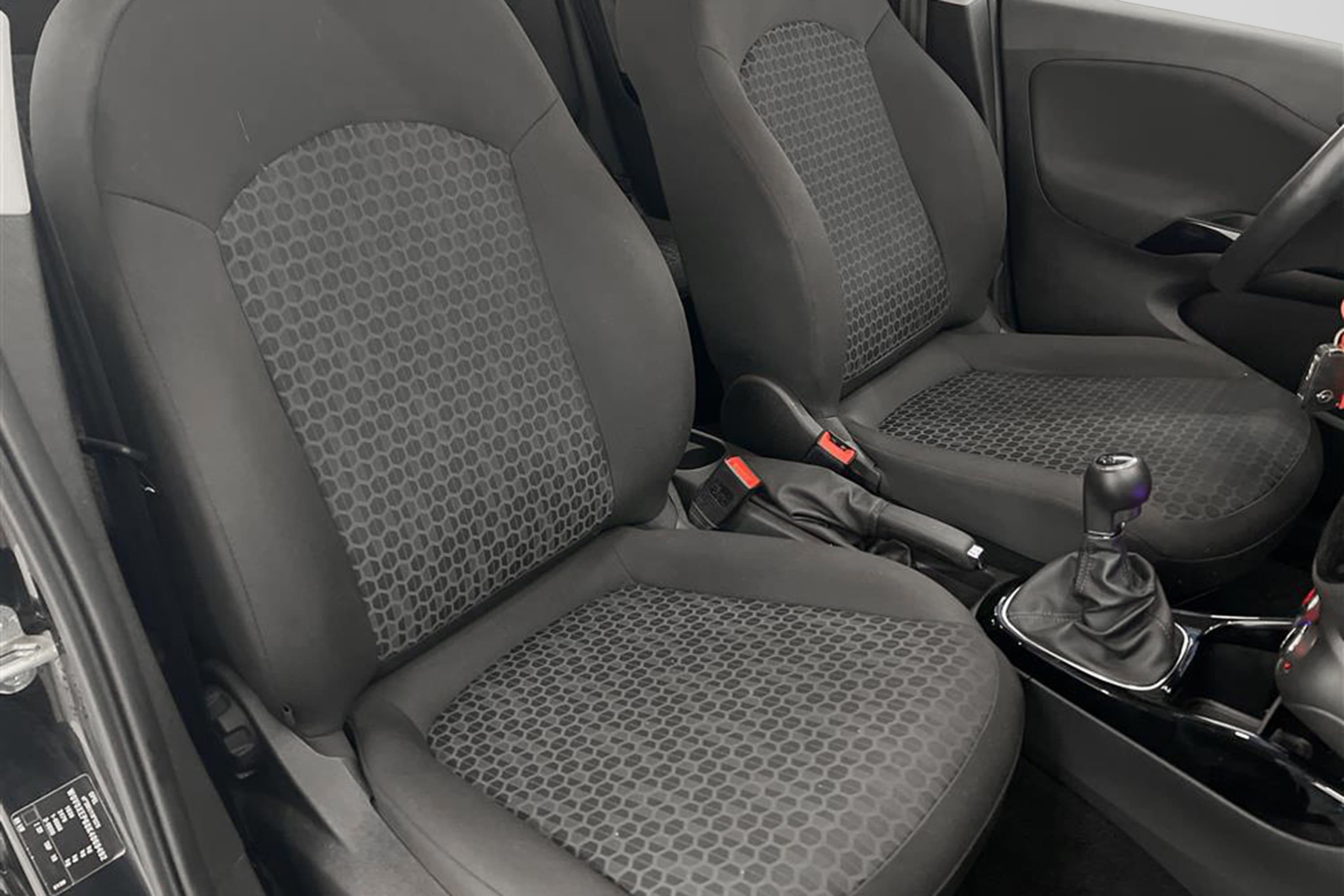 Opel Corsa 1.4 90hk Välservad Sensorer Rattvärme 0,51l/mil