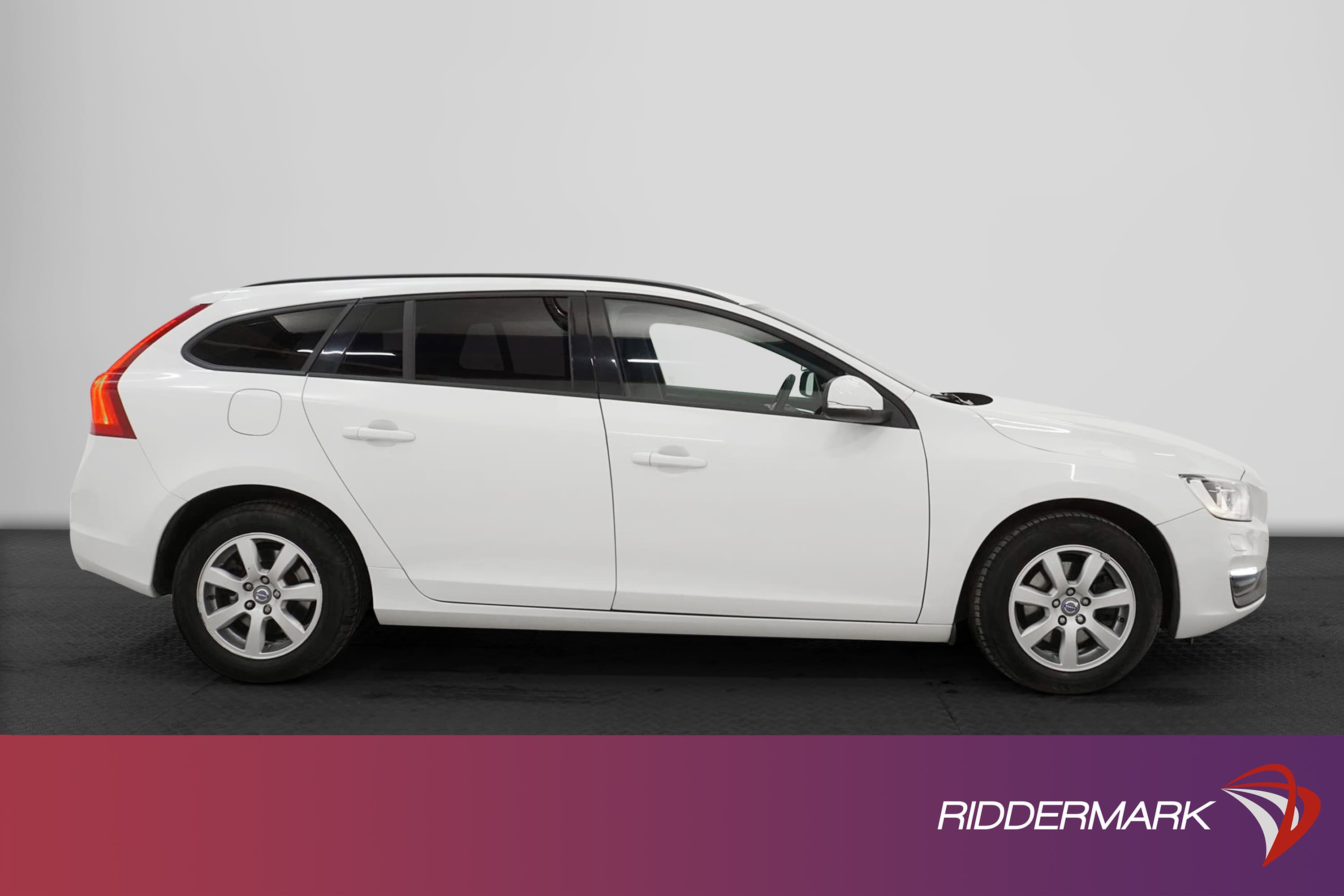 Volvo V60 D2 115hk 1 Bruk 1103kr Skatt Välservad 0,41L/mil