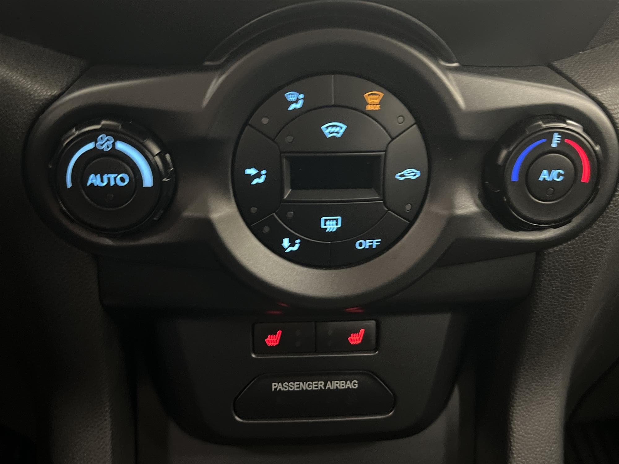 Ford EcoSport 1.0 EcoBoost 125hk 668kr Skatt 0,47L/mil