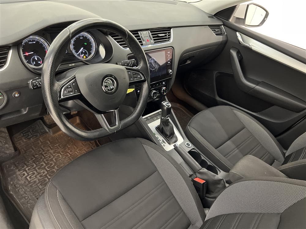 Skoda Octavia 2.0 TDI 4x4 Värmare Kamera Drag 0,49l/mil