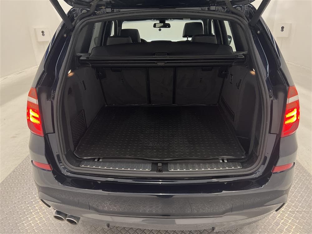 BMW X3 xDrive35d 313hk  M Sport Pano Skinn Välservadinteriör