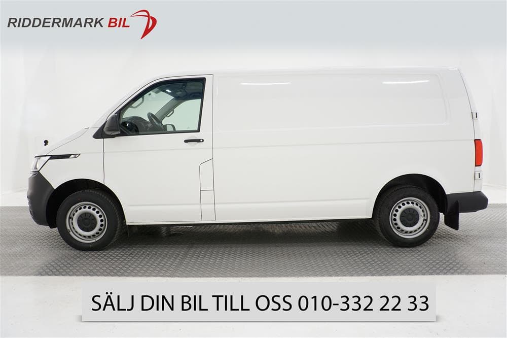 Volkswagen Transporter T6 2.0 TDI Värmare GPS 3-sits Moms 