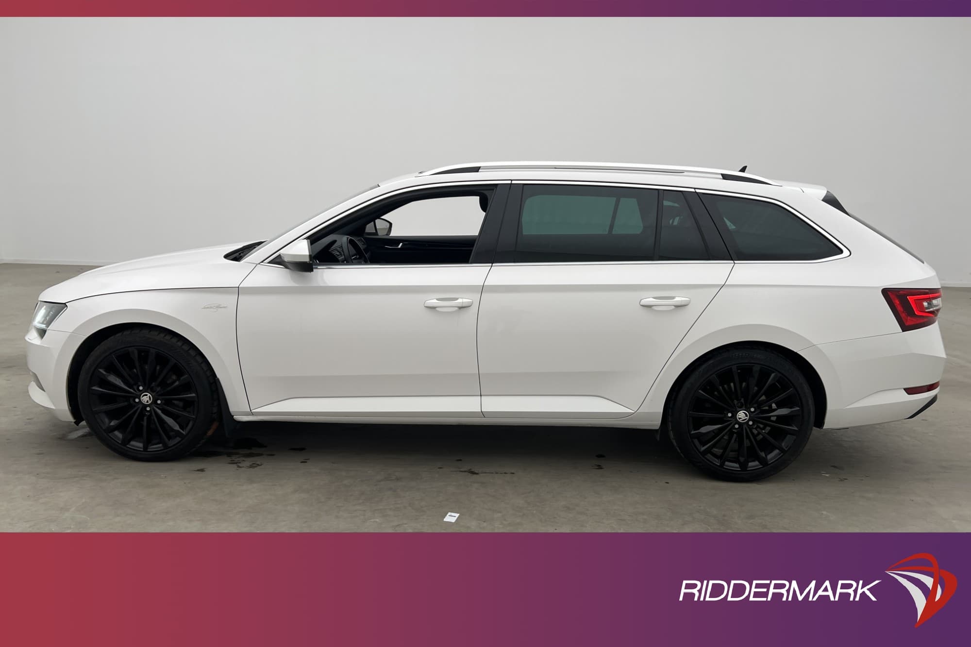 Škoda Superb 2.0 TDI 4X4 L&K Navi Värm Kamera Canton Pano