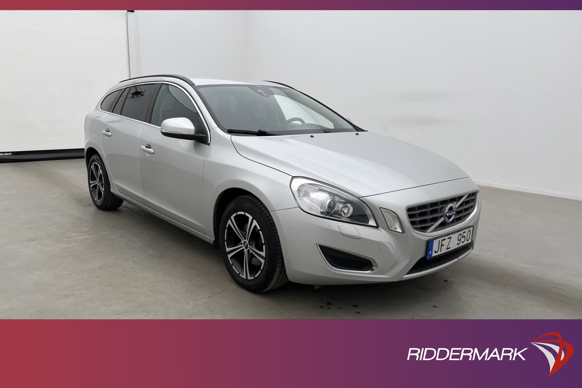 Volvo V60 T5 240hk Momentum M-Värmare Dragkrok