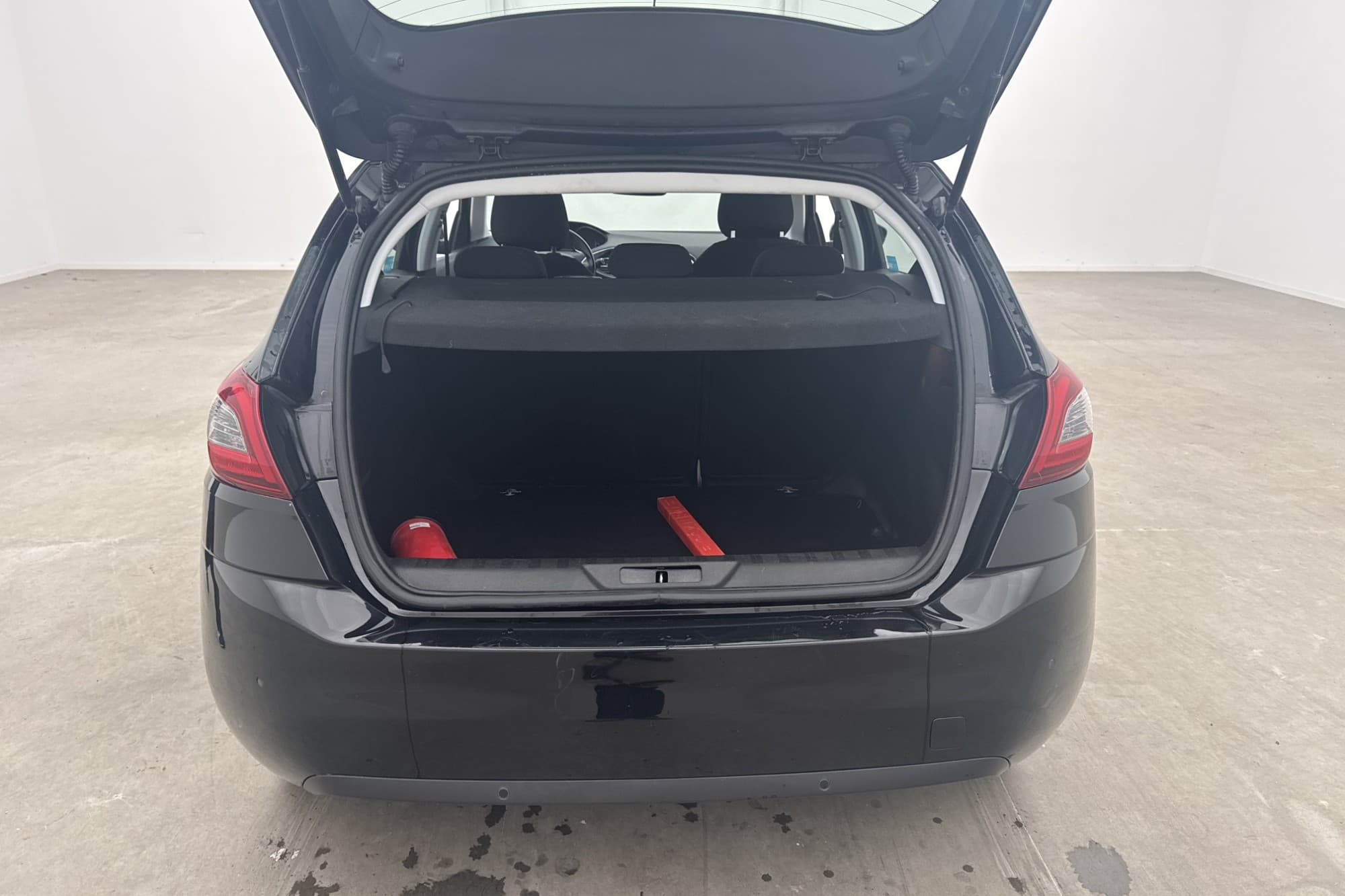 Peugeot 308 120hk Active MOMS Sensorer Farthållare 0,36l/mil