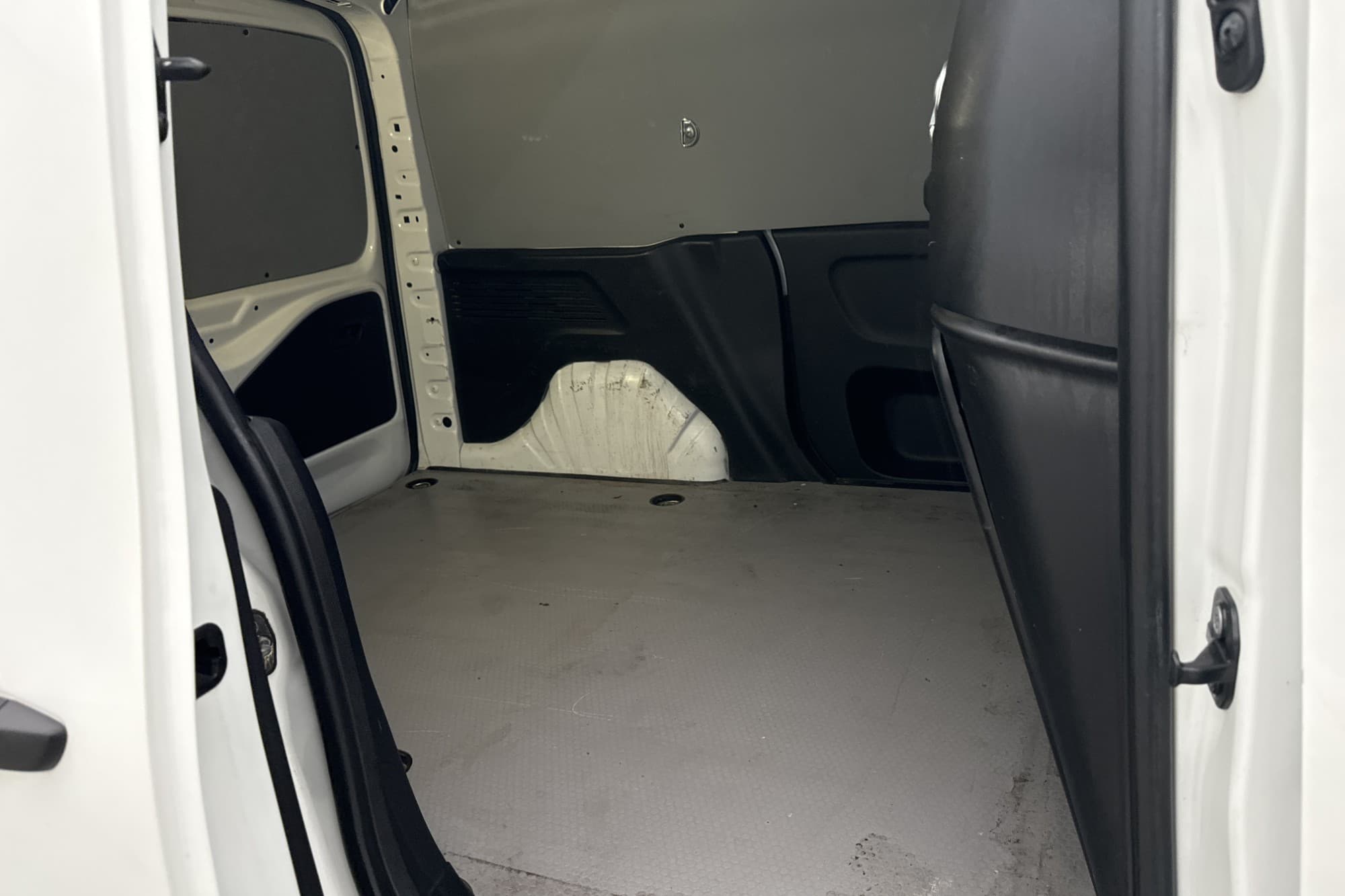Citroën Berlingo 1.5HDi Värmare PDC 3-Sits Farthållare Moms