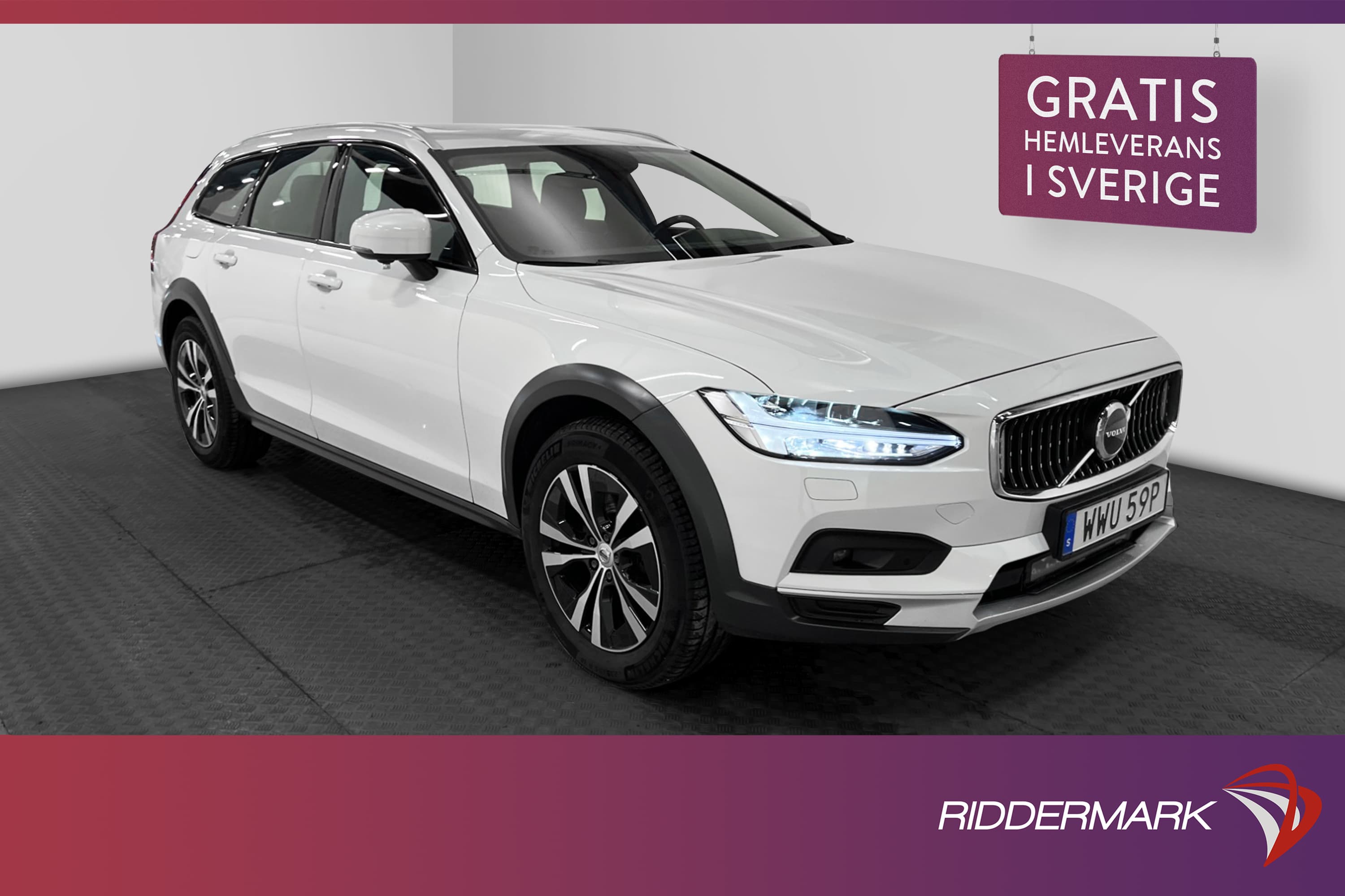 Volvo V90 Cross Country D4 AWD