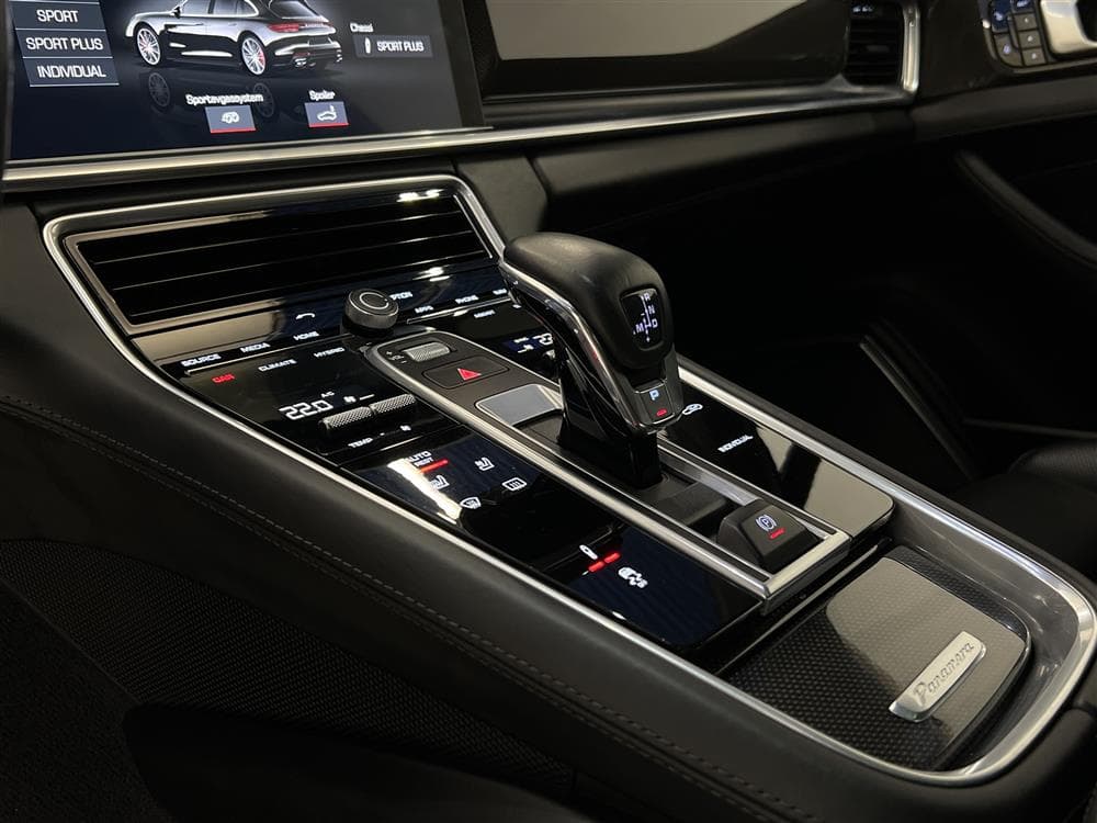 Porsche Panamera Turbo S E-Hybrid 680hk Kolfiber Pano Burmes