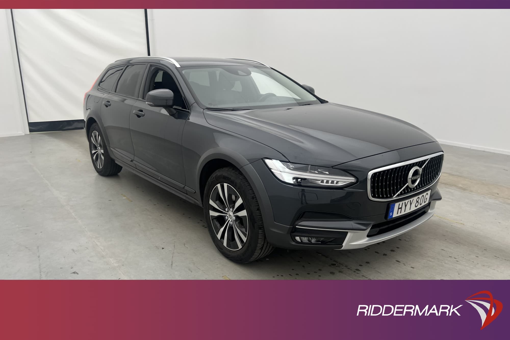 Volvo V90 Cross Country D4 AWD