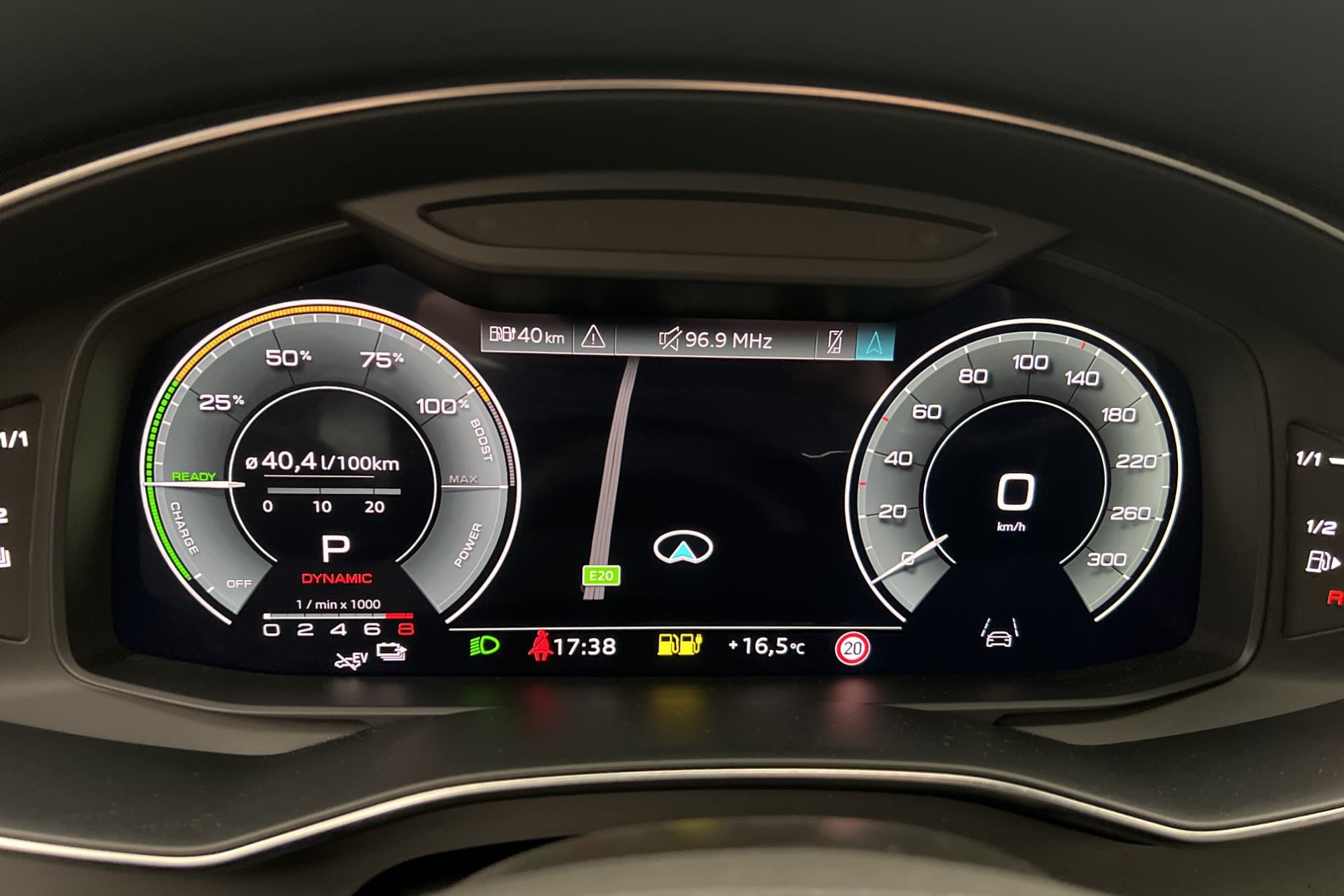 Audi A6 Avant 55 TFSI e Q 367hk S-Line Cockpit 360 Navi Drag
