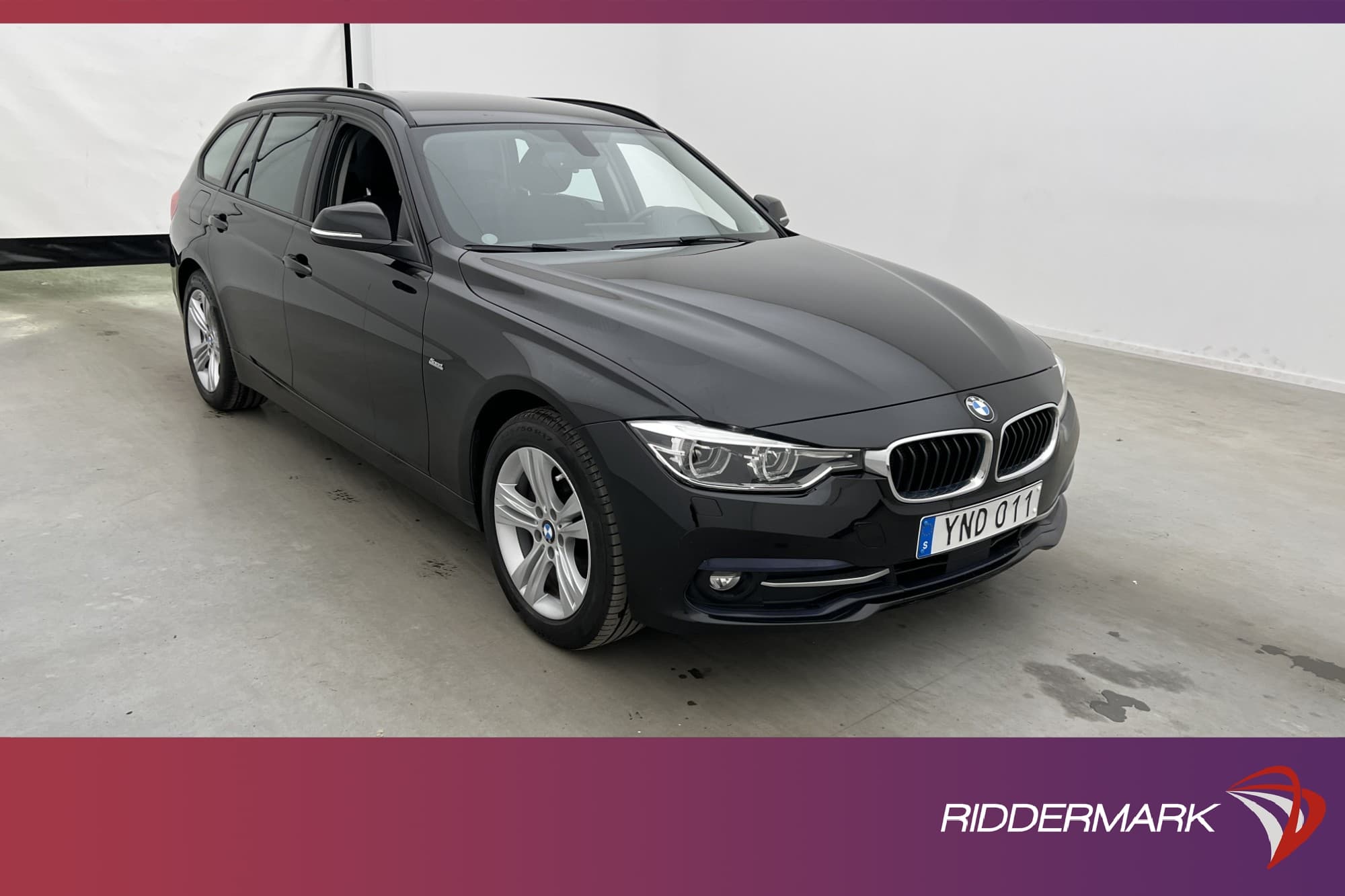 BMW 320 d xDrive 190hk Sport line Cockpit Navi Sensorer