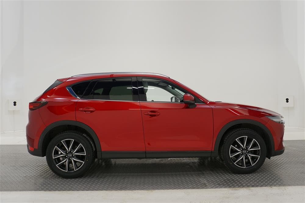 Mazda CX-5 2.5 194hk AWD Optimum Bose HUD Navi Skinn Dragexteriör