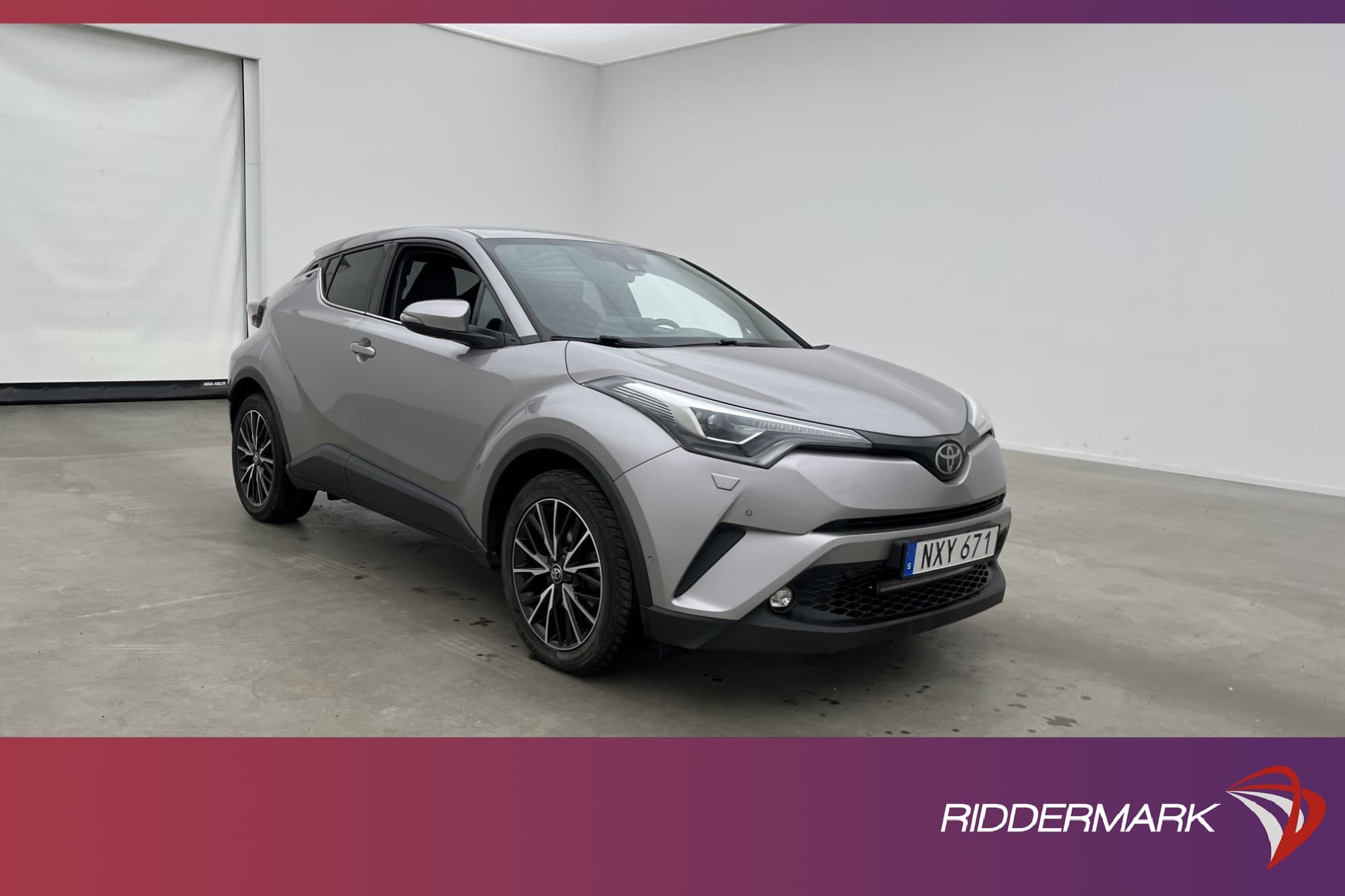 Toyota C-HR AWD 116hk