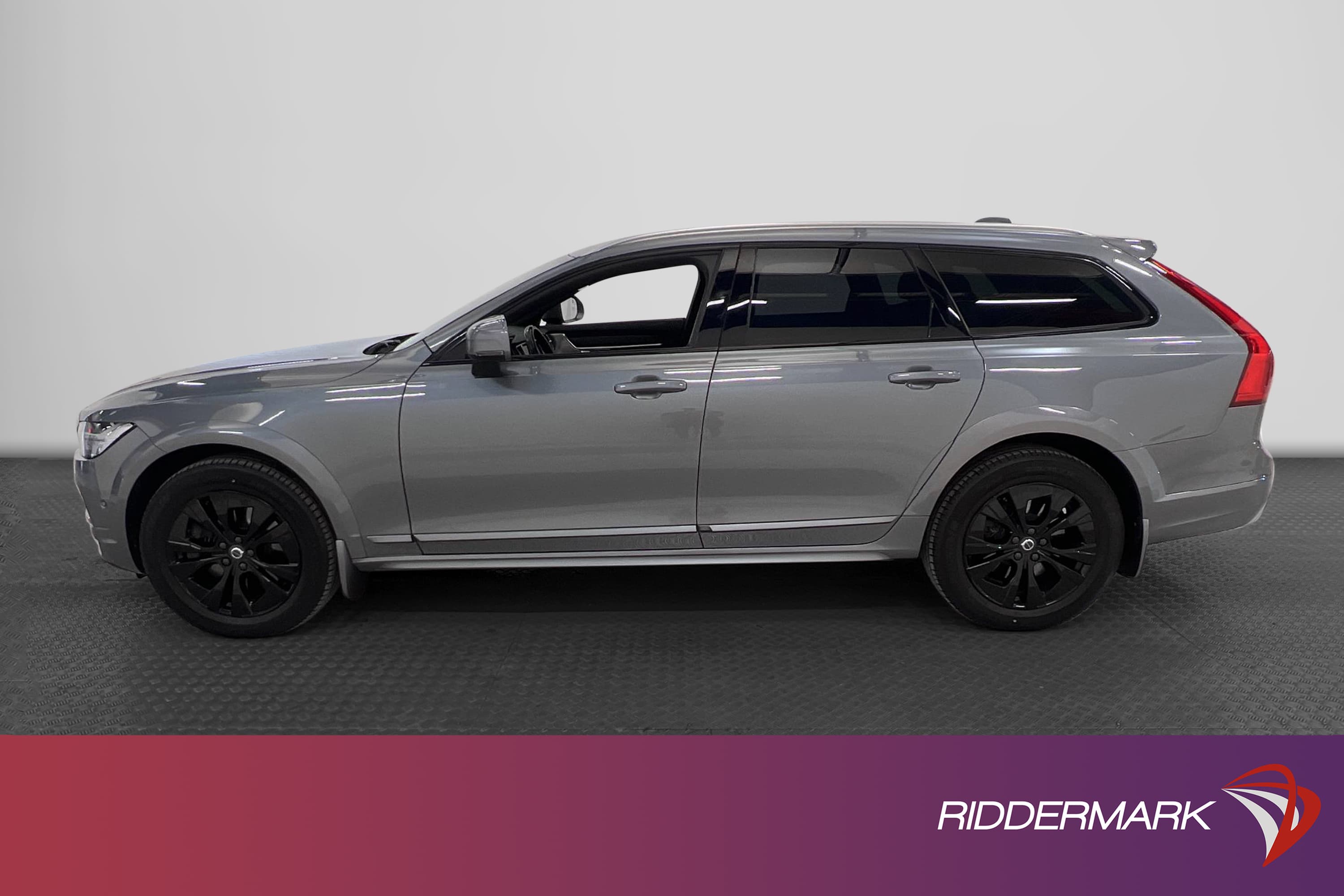 Volvo V90 Cross Country D5 AWD Pro
