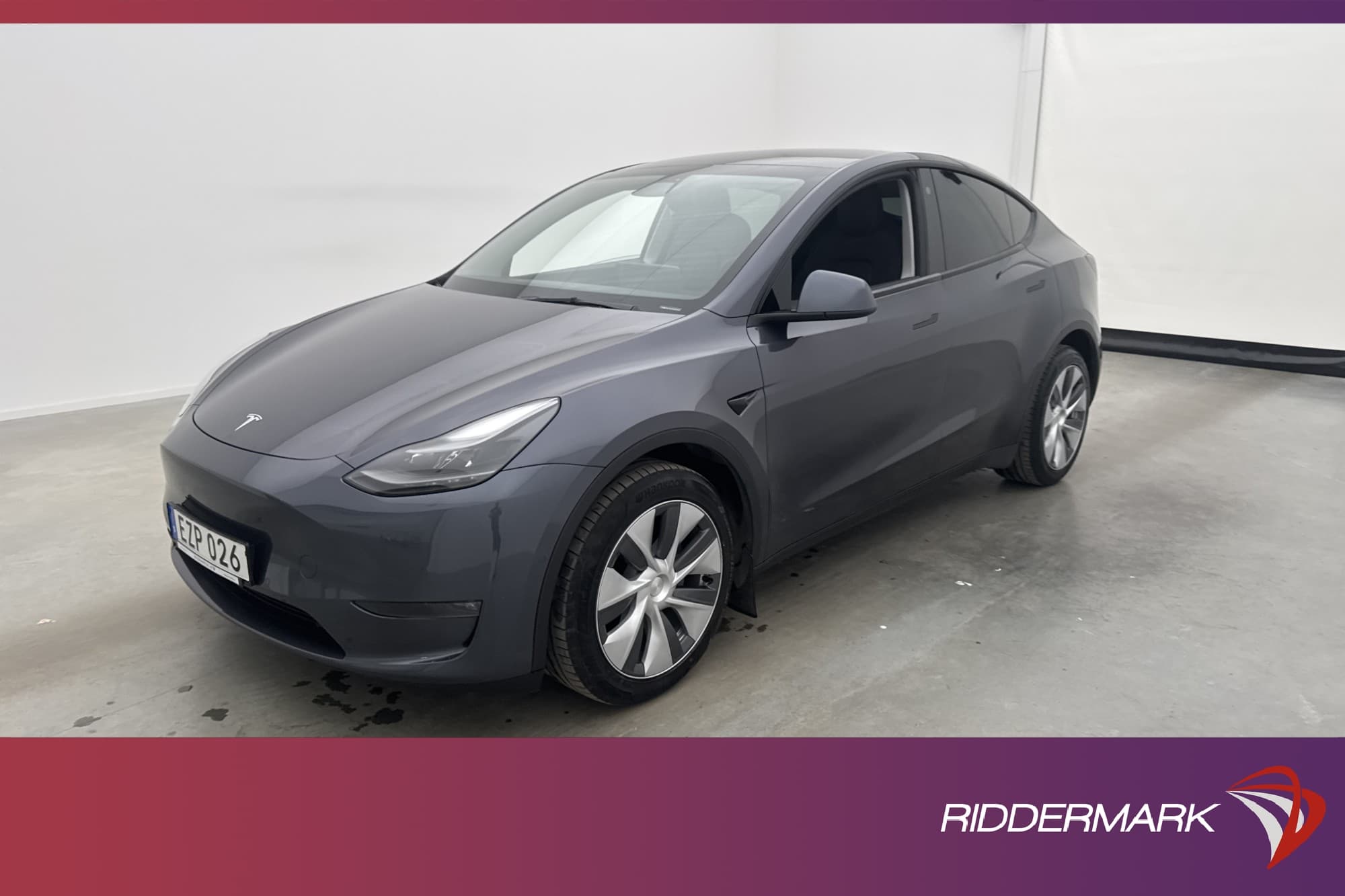 Tesla Model Y Long Range AWD