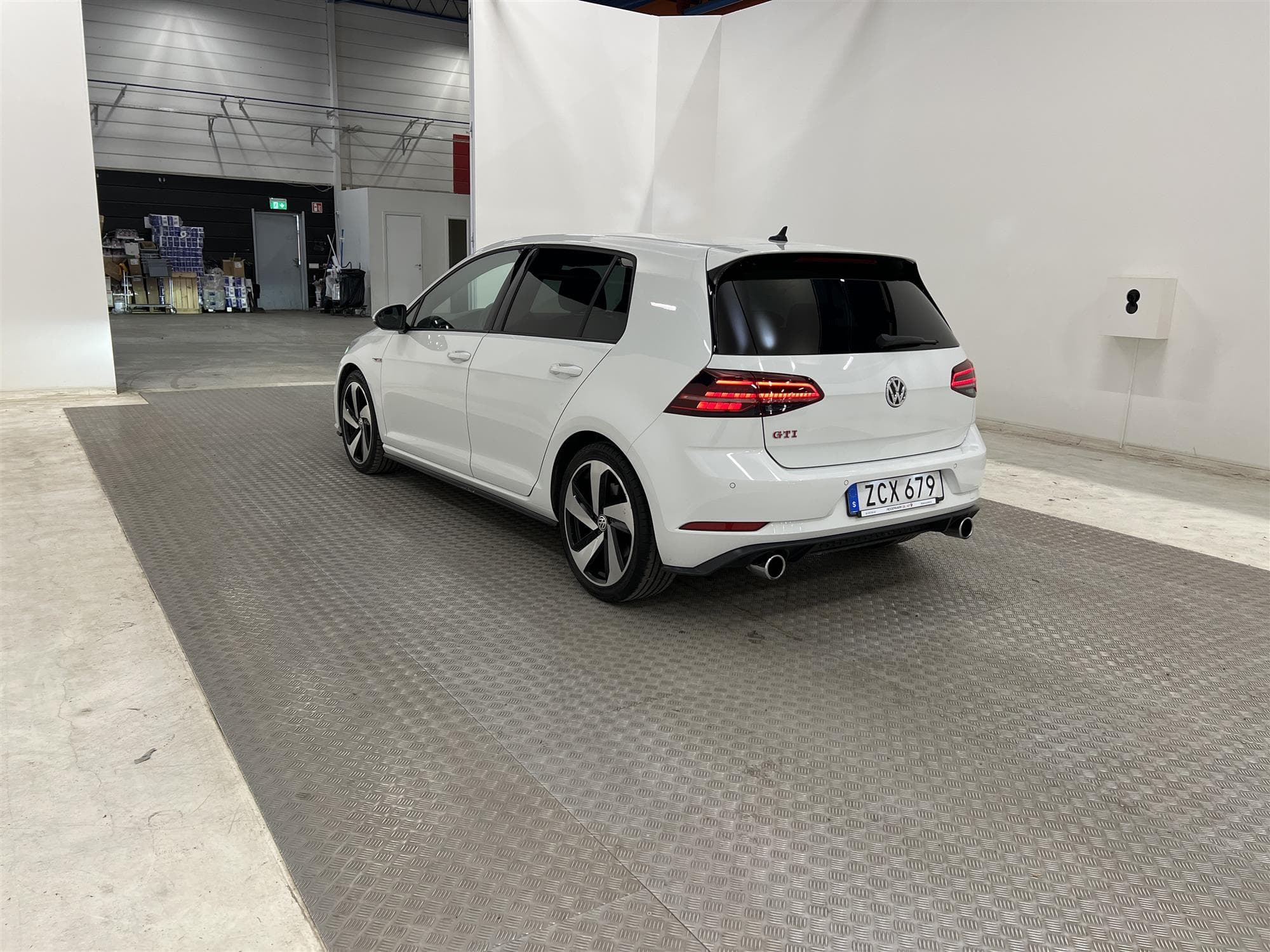 Volkswagen Golf GTI Performance 245hk