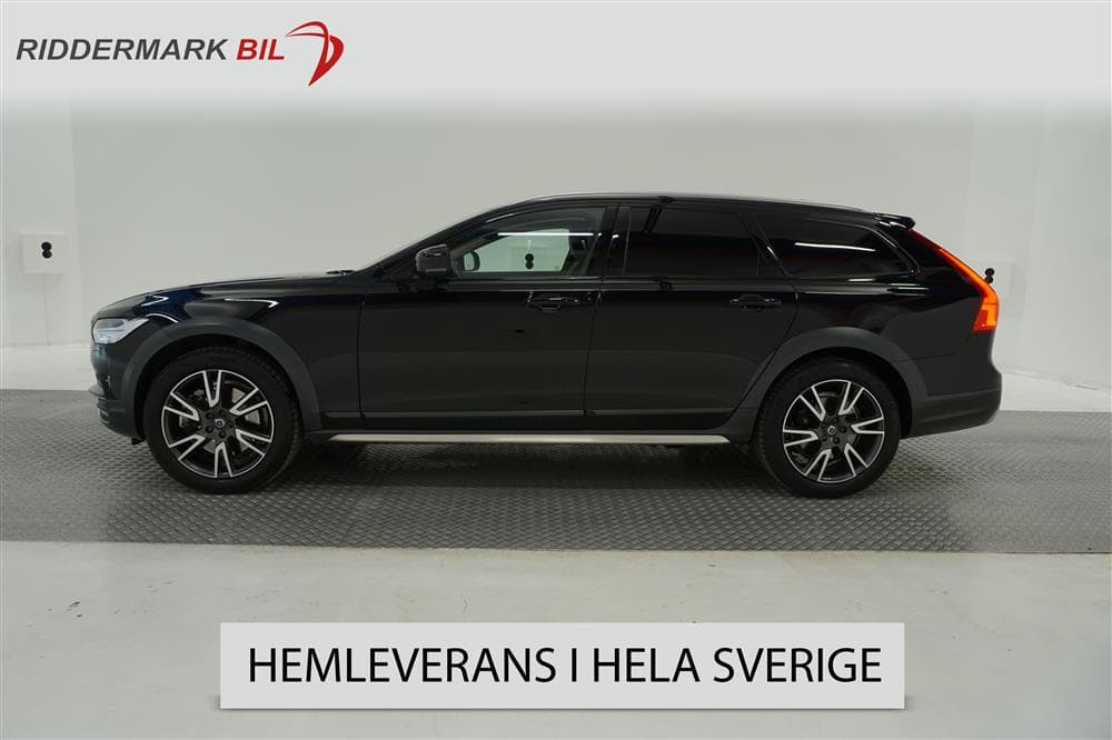 Volvo V90 D4 Cross Country AWD