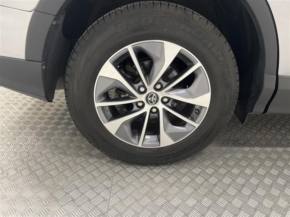 Toyota RAV4 2.5 HSD 197hk AWD Backkamera 2 Brukare 0,49L/milinteriör