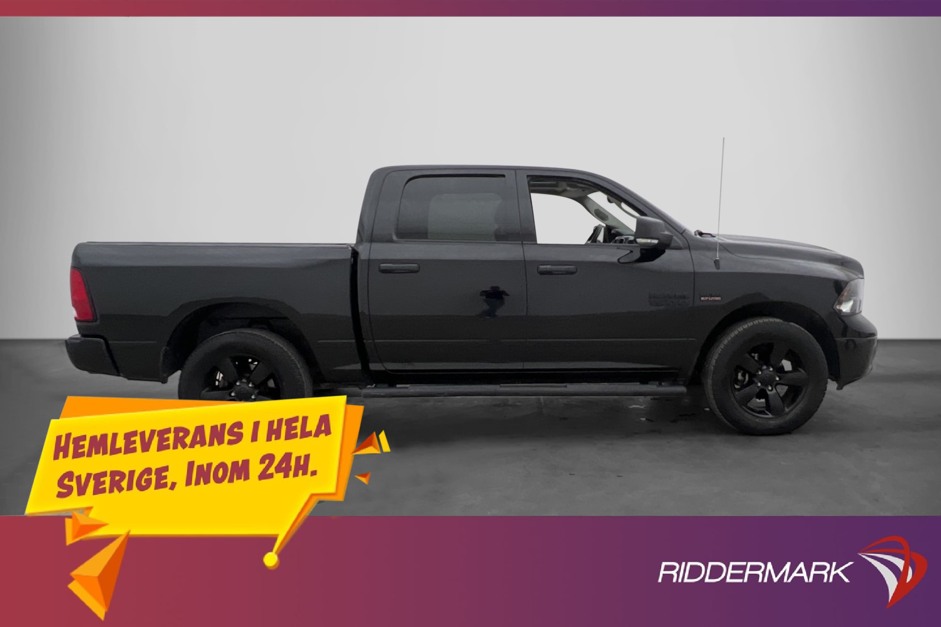 Dodge RAM Classic Night V8 4x4