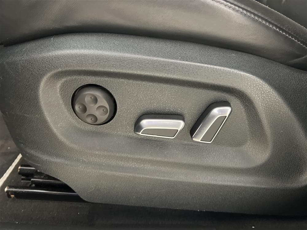 Audi SQ5 3.0 TDI Q 313hk D-Värm Exclusive Navi B-Kam Skinninteriör