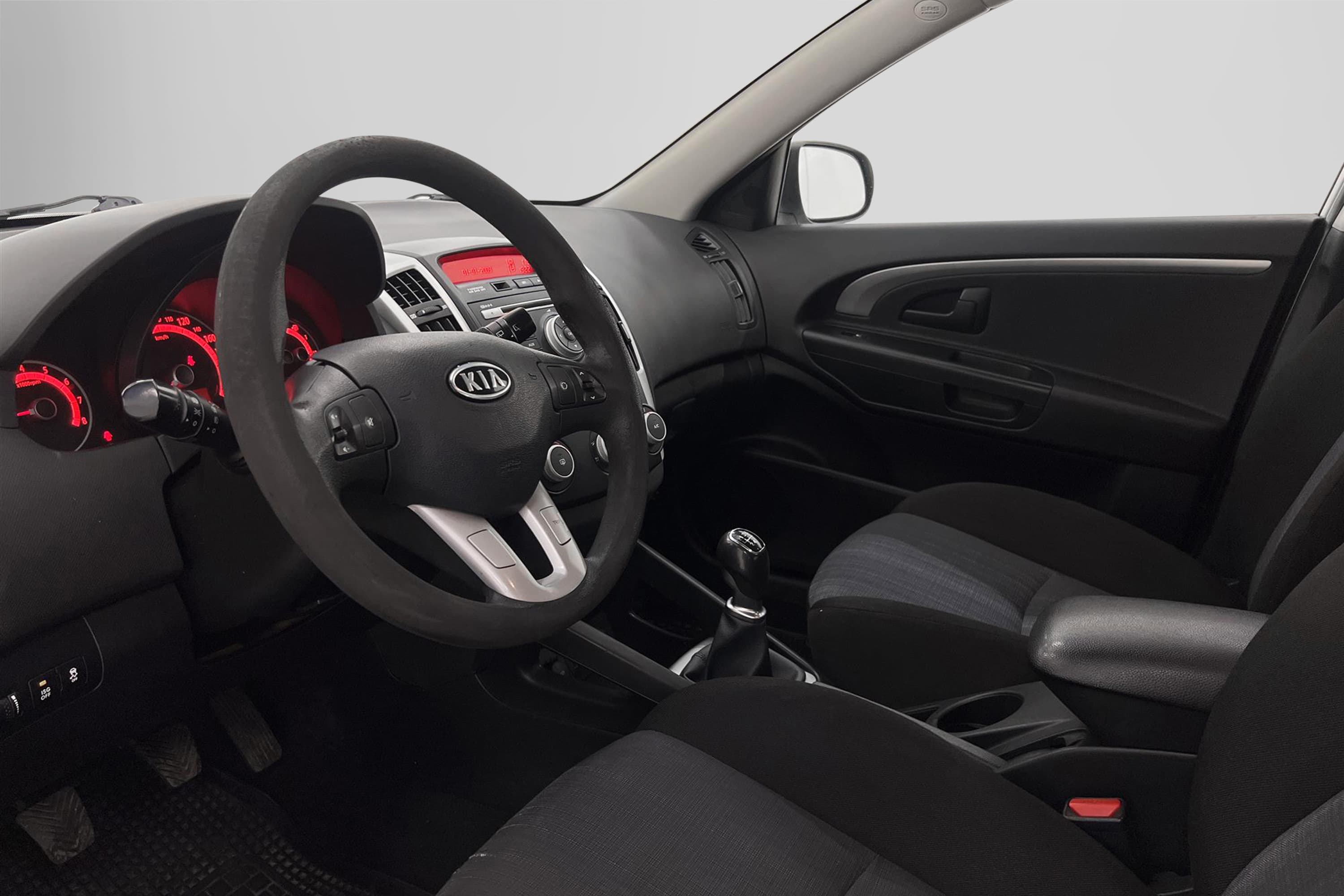 Kia Ceed 1.4 CVVT 90hk M-Värm Nyserv 822kr Skatt 0,49L/mil