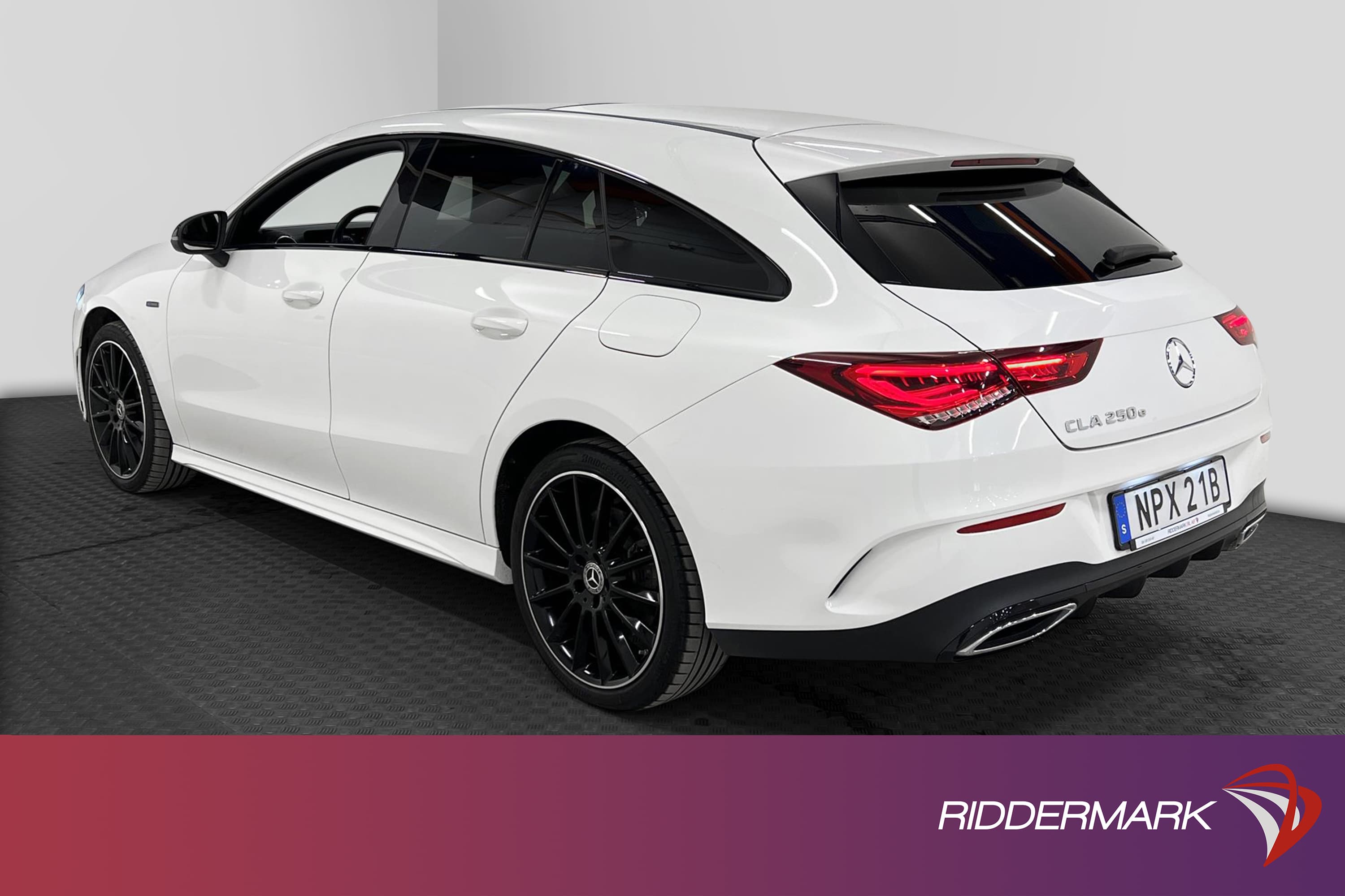 Mercedes-Benz CLA 250e Shooting Brake 218hk AMG Pano Värmare