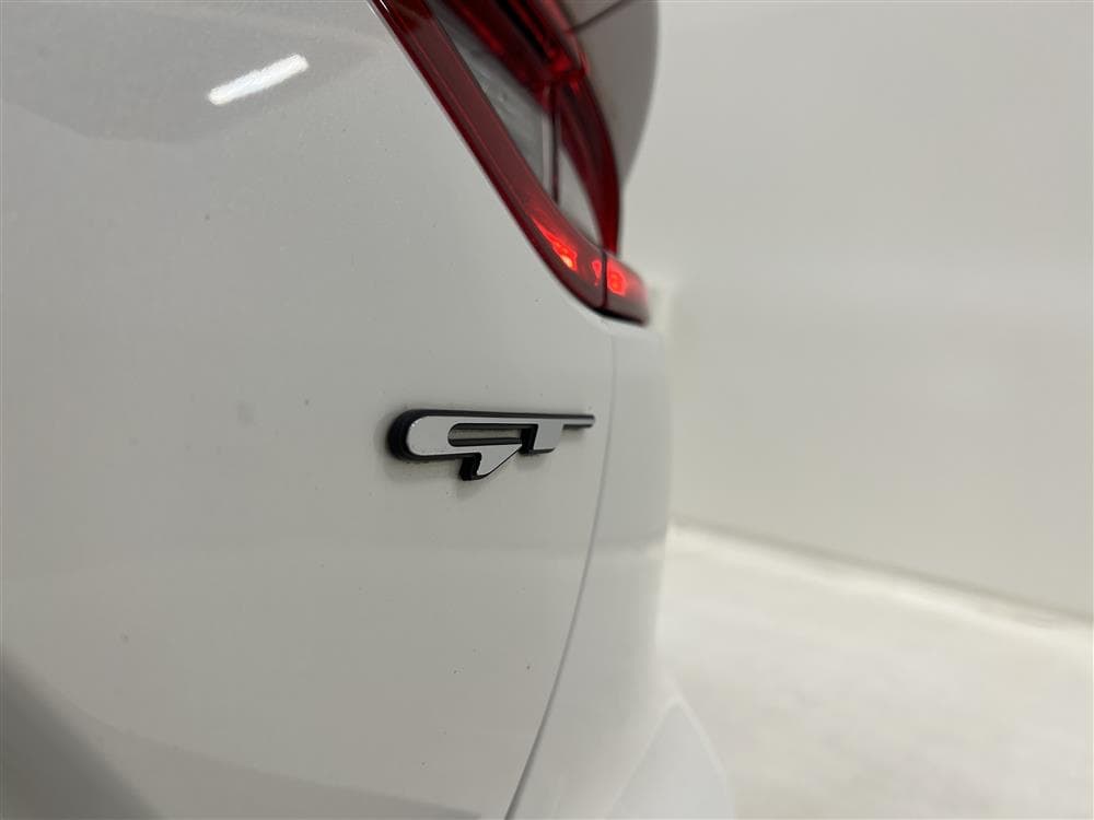 Kia Stinger AWD 370hk HUD 360° T-Lucka Navi Adaptiv interiör