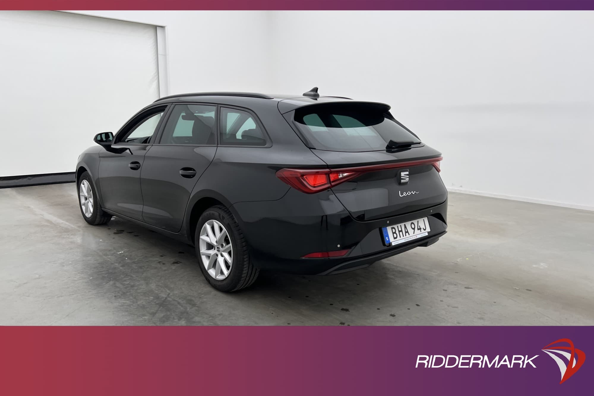 SEAT Leon ST 1.5 130hk Style Navi Cockpit Rattvärme