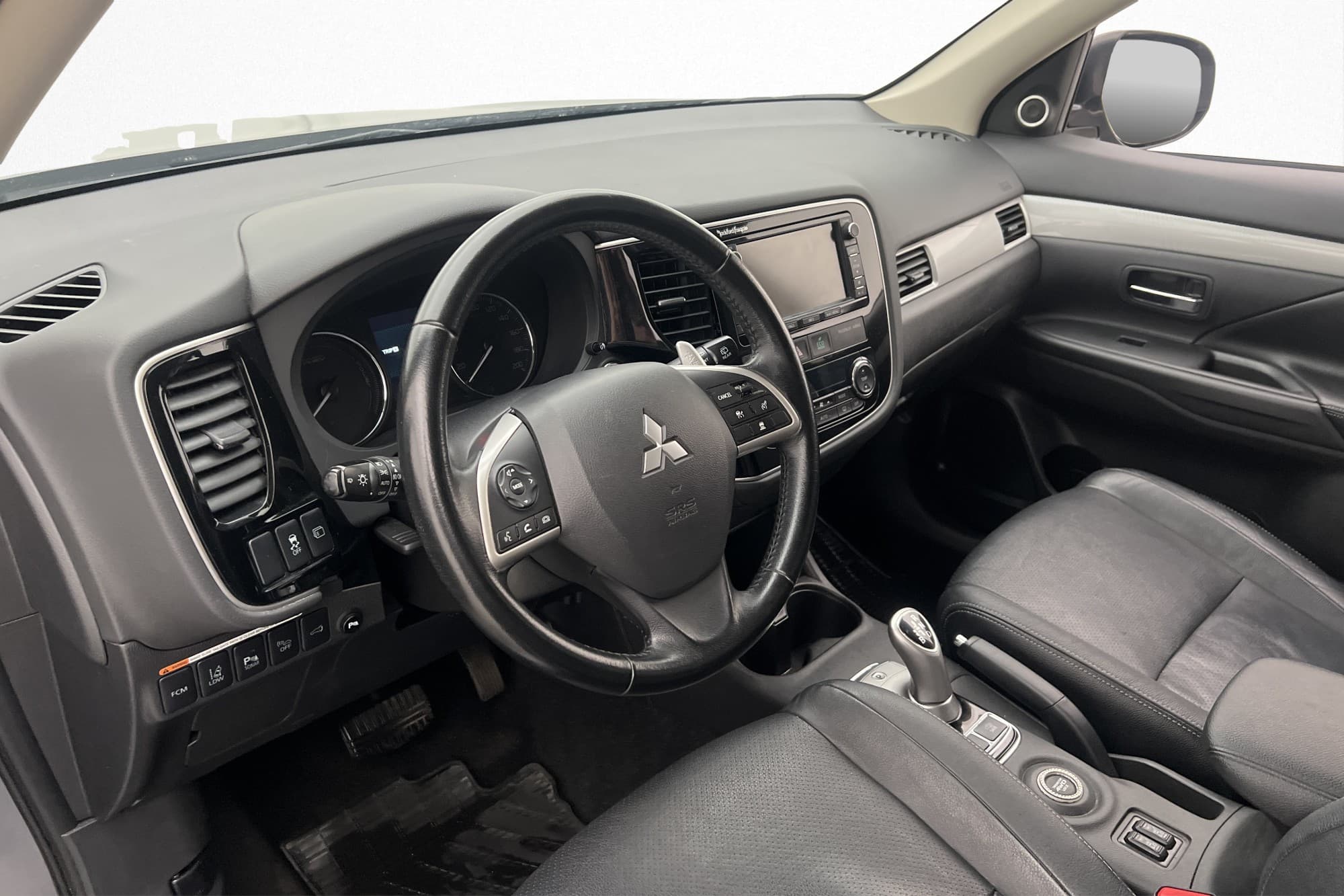 Mitsubishi Outlander PHEV AWD 203hk Business B-Kamera Skinn