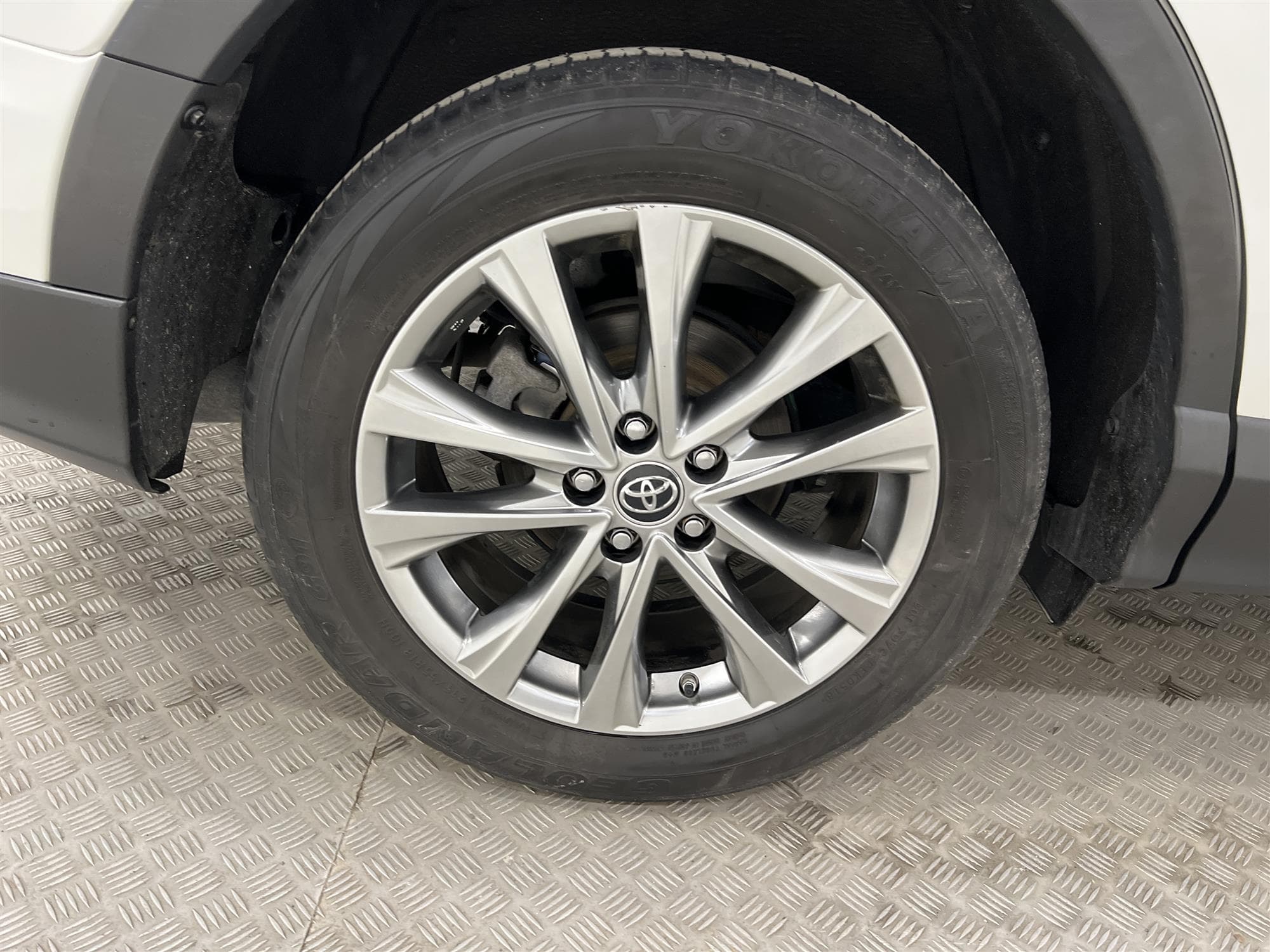 Toyota RAV4 Hybrid AWD 2.5 197hk M&K-Värm 360 Kam Drag