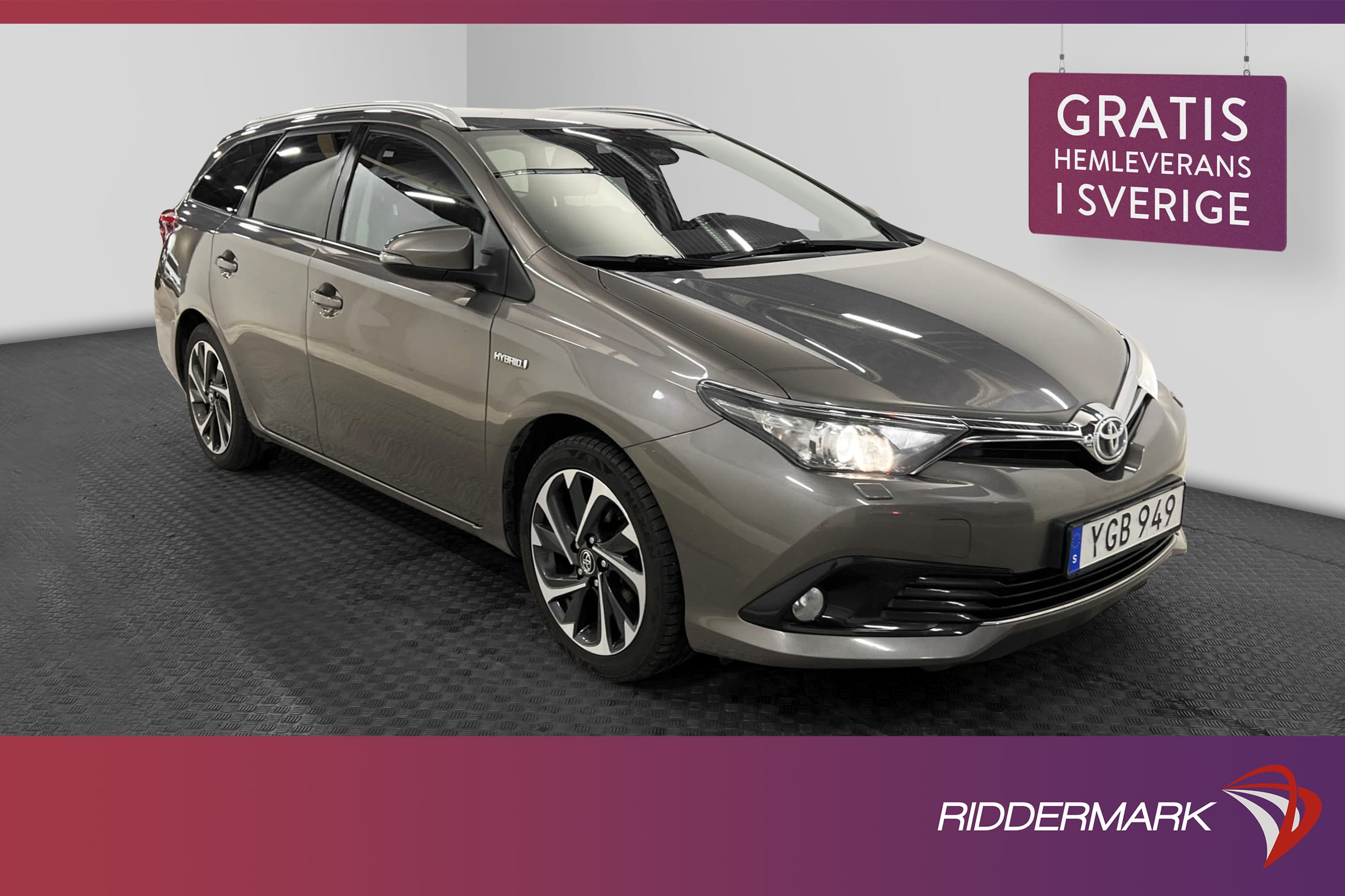 Toyota Auris Touring Sports Hybrid 1346hk