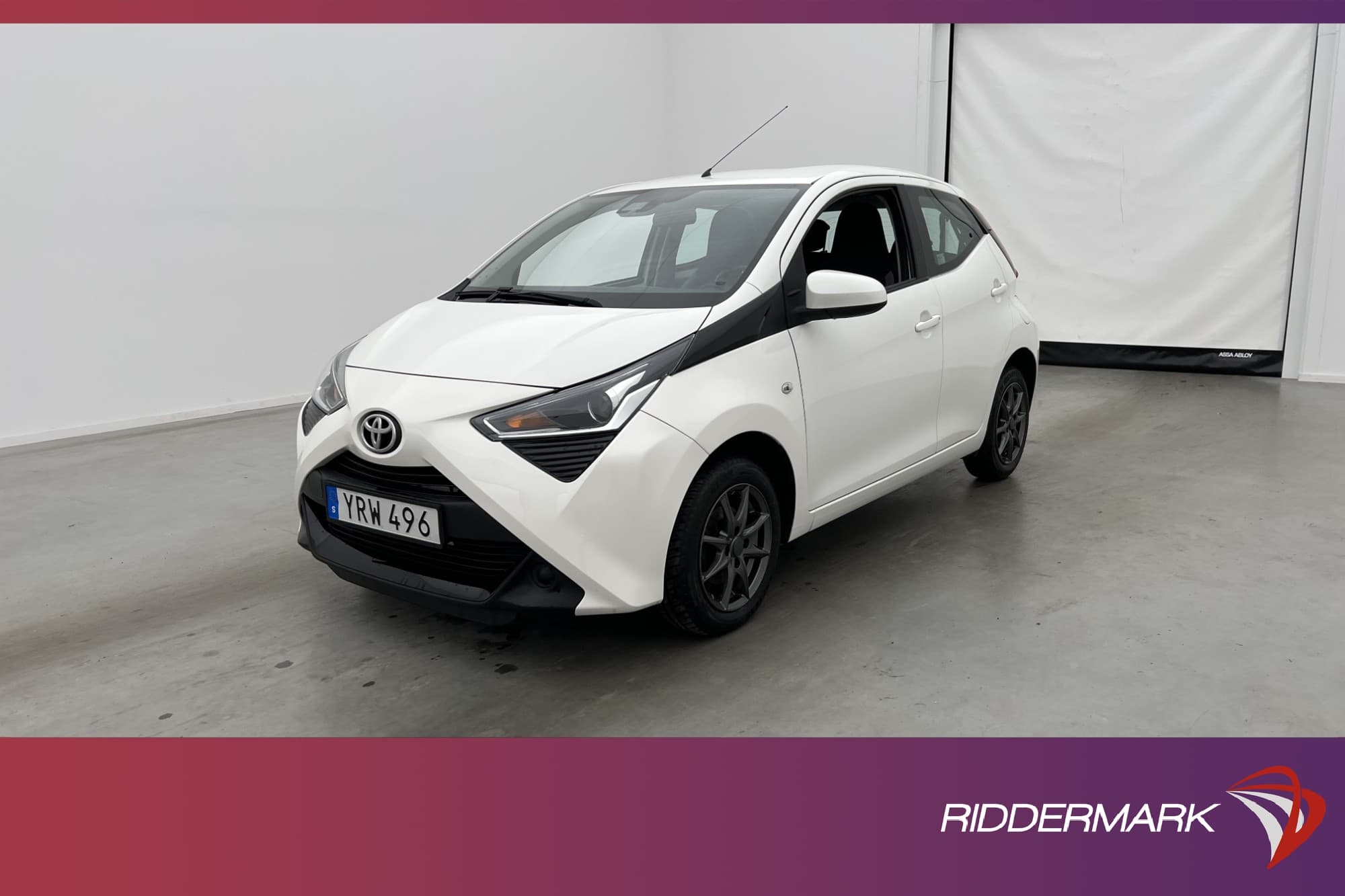 Toyota Aygo 1.0 VVT-i 72hk Backkamera Lane Assist 0,41L/mil