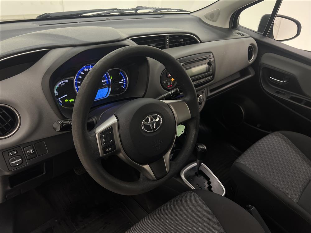 Toyota Yaris 1.5 Hybrid 101hk Välservad Låg Skatt 0,33L/mil