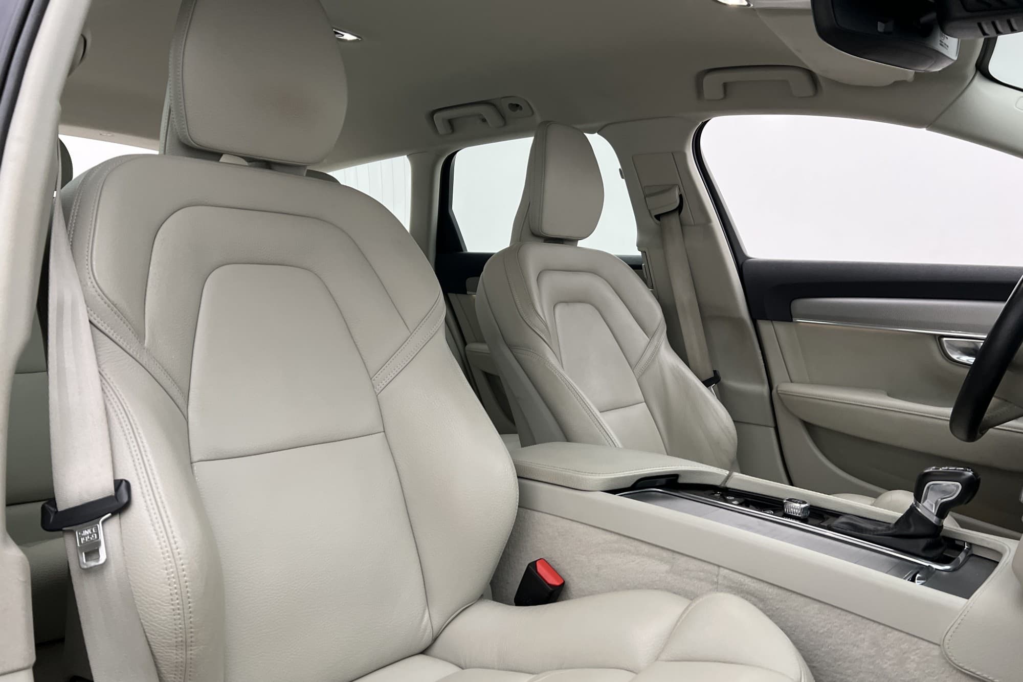 Volvo V90 Cross Country T5 AWD Värmare HUD Skinn VOC Kamera