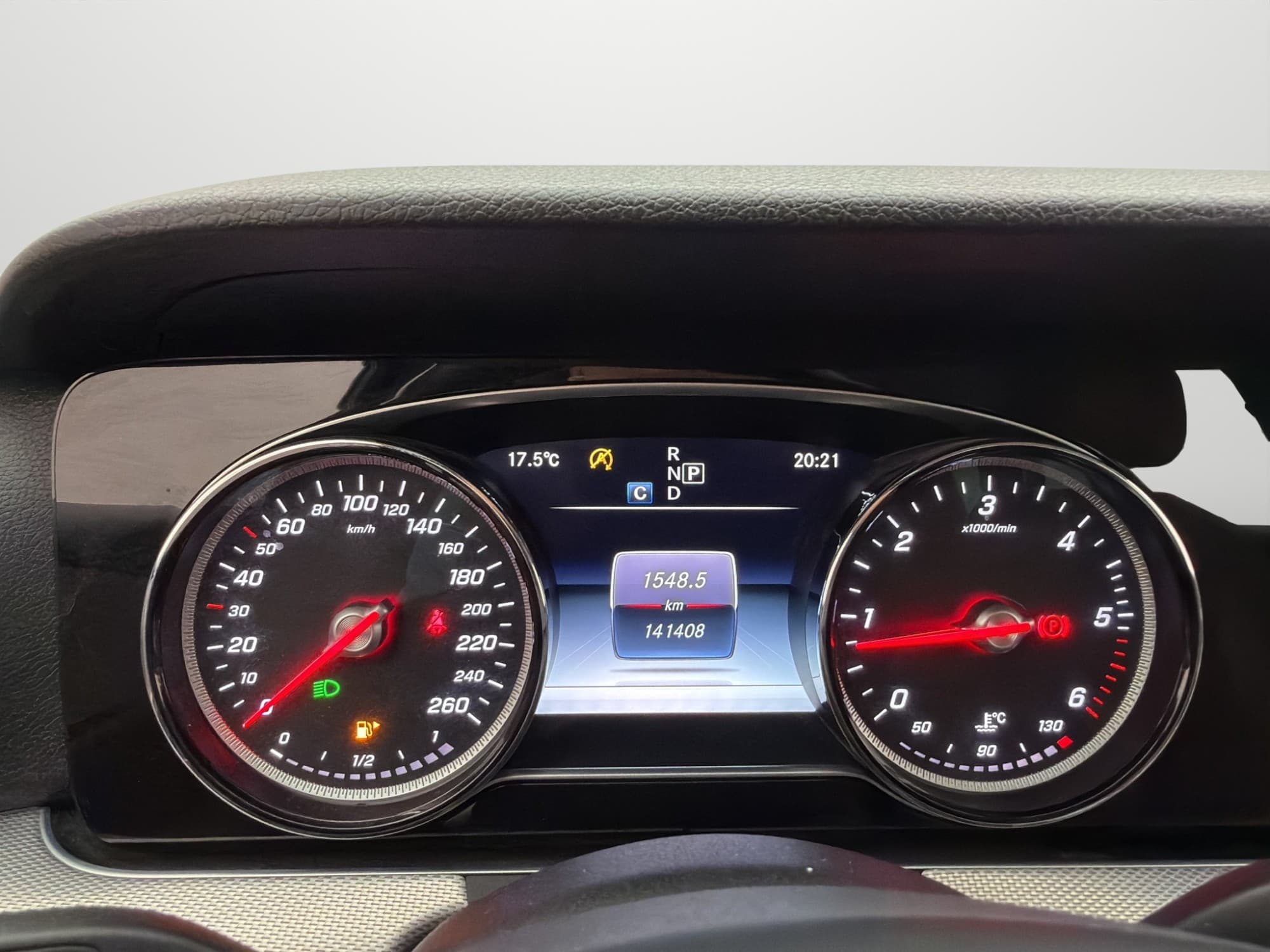 Mercedes-Benz E220 d T 194hk Navi Kamera Sensorer 2-Brukare