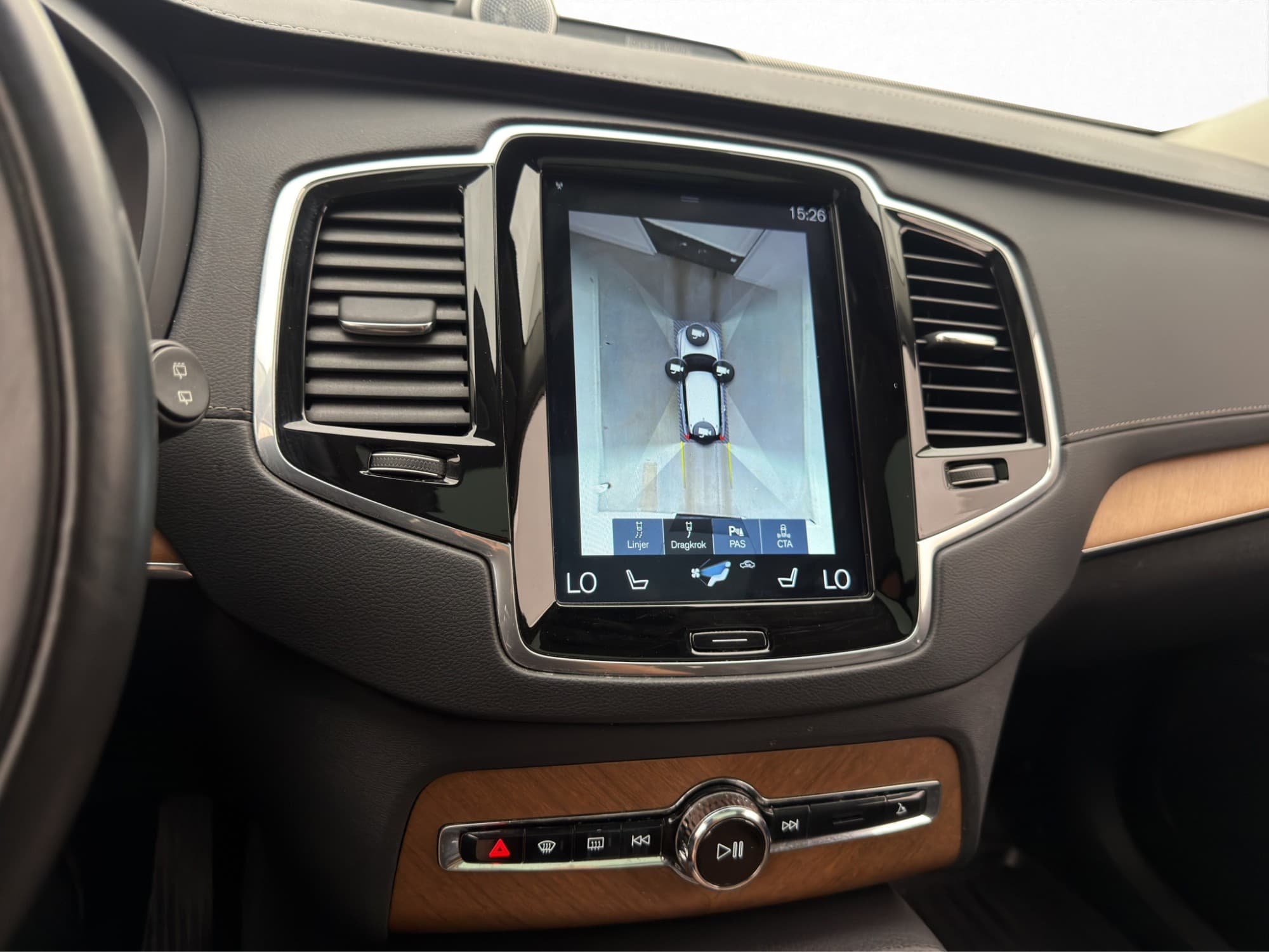 Volvo XC90 T8 AWD Inscription 7-Sits Pano B&W HUD VOC 360°