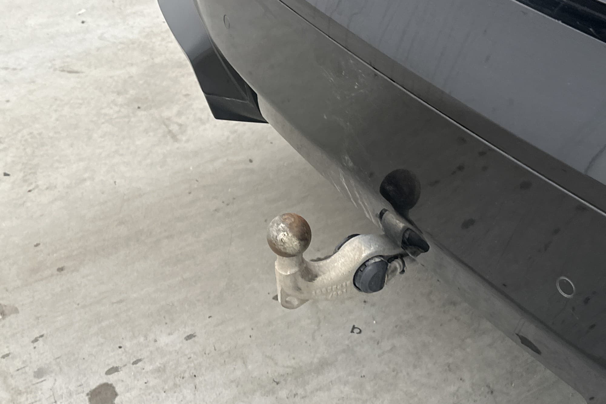 BMW iX xDrive40 326hk Sport Laser H/K Head Up Dragkrok 360°