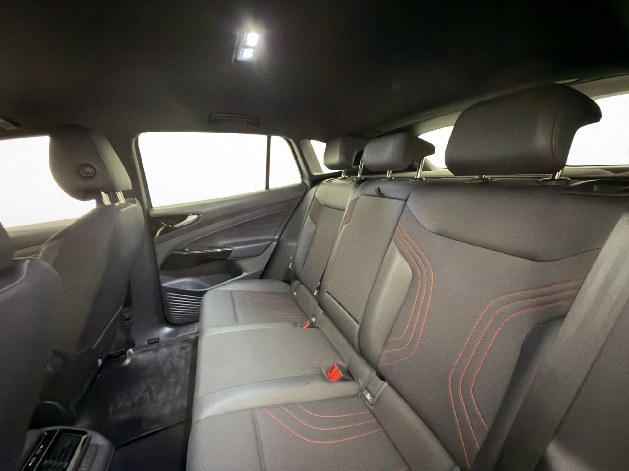 Volkswagen ID.4 GTX 299hk Värmare CarPlay Halvskinn MOMS