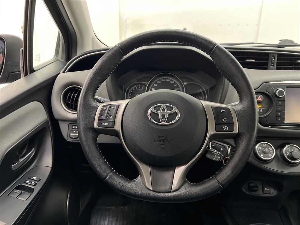 Toyota Yaris 1.33 Dual VVT-i B-Kamera Nyservad 2 Brukare