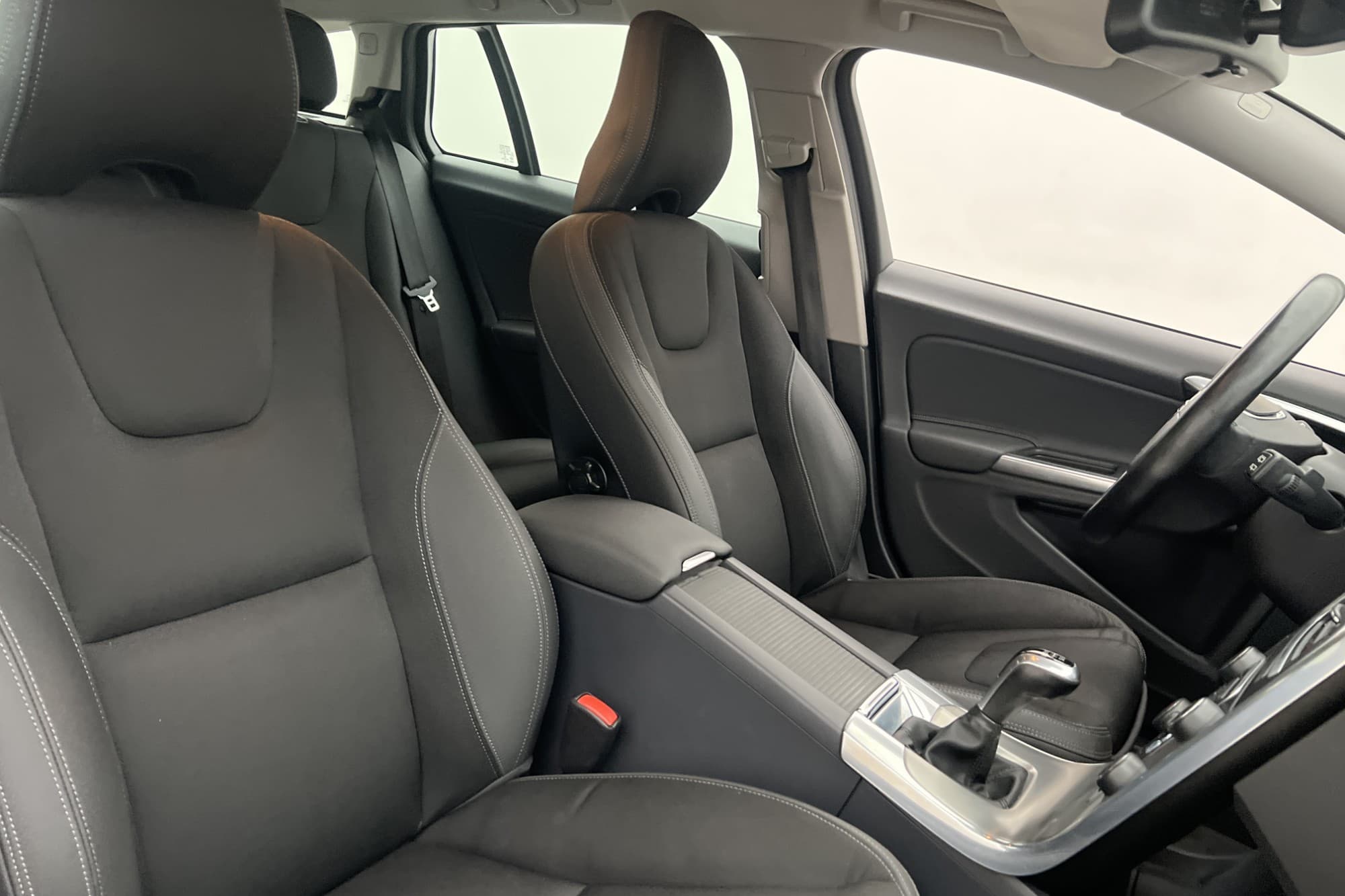 Volvo V60 D4 Momentum VOC Värmare P-Sensorer Rattvärme