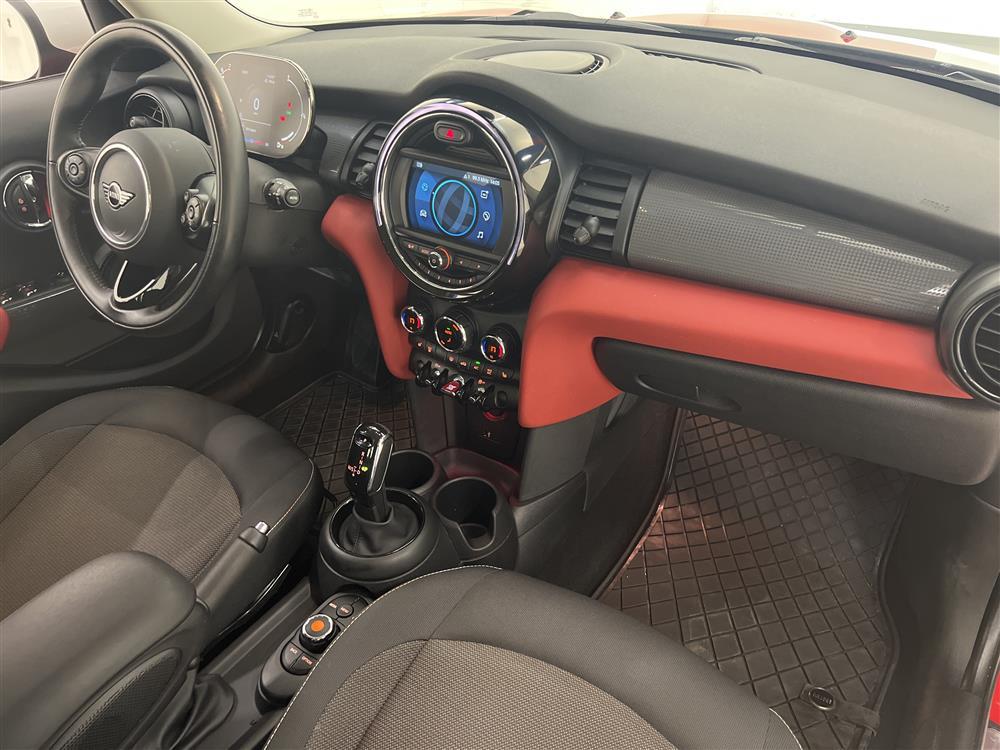 MINI Cooper Hatch 136hk Pepper P-sensor Välservad 0,52l/milinteriör
