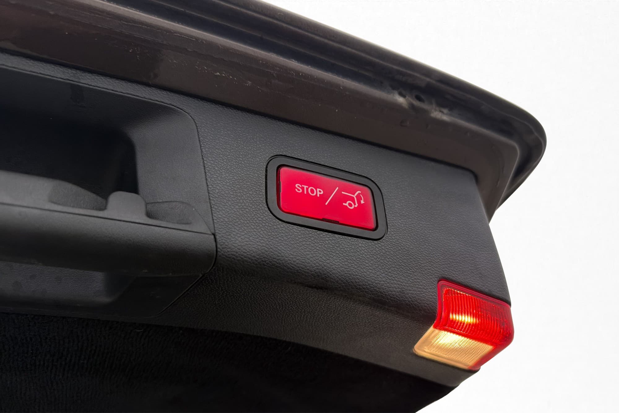 Mercedes-Benz E 220 T 4M 170hk AMG Avantgarde LED Navi