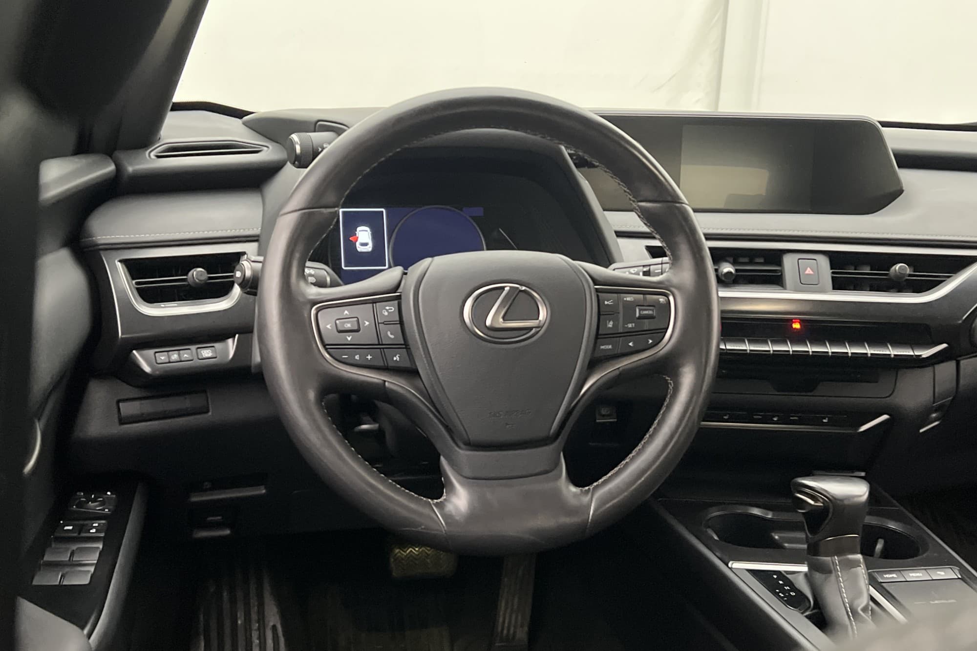 Lexus UX 250h E-Four AWD 184hk Comfort Teknik Kamera