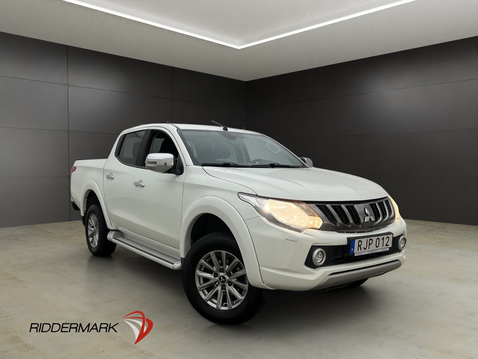 Mitsubishi L200