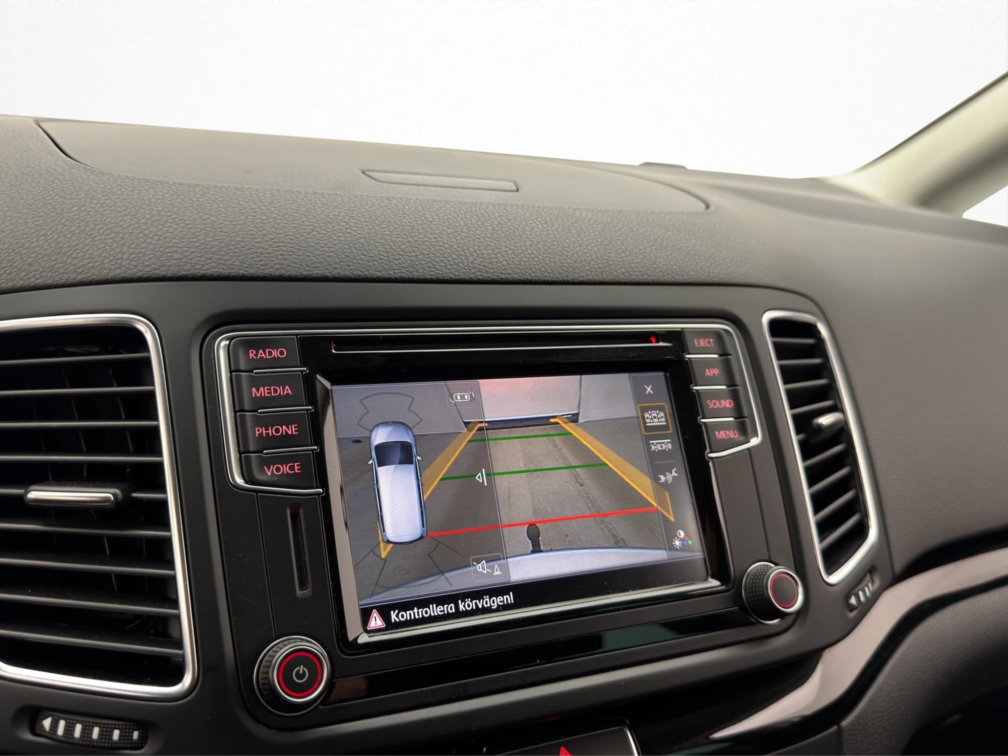 Volkswagen Sharan 2.0 TDI 4M Kamera 7-Sits Värmare Dragkrok