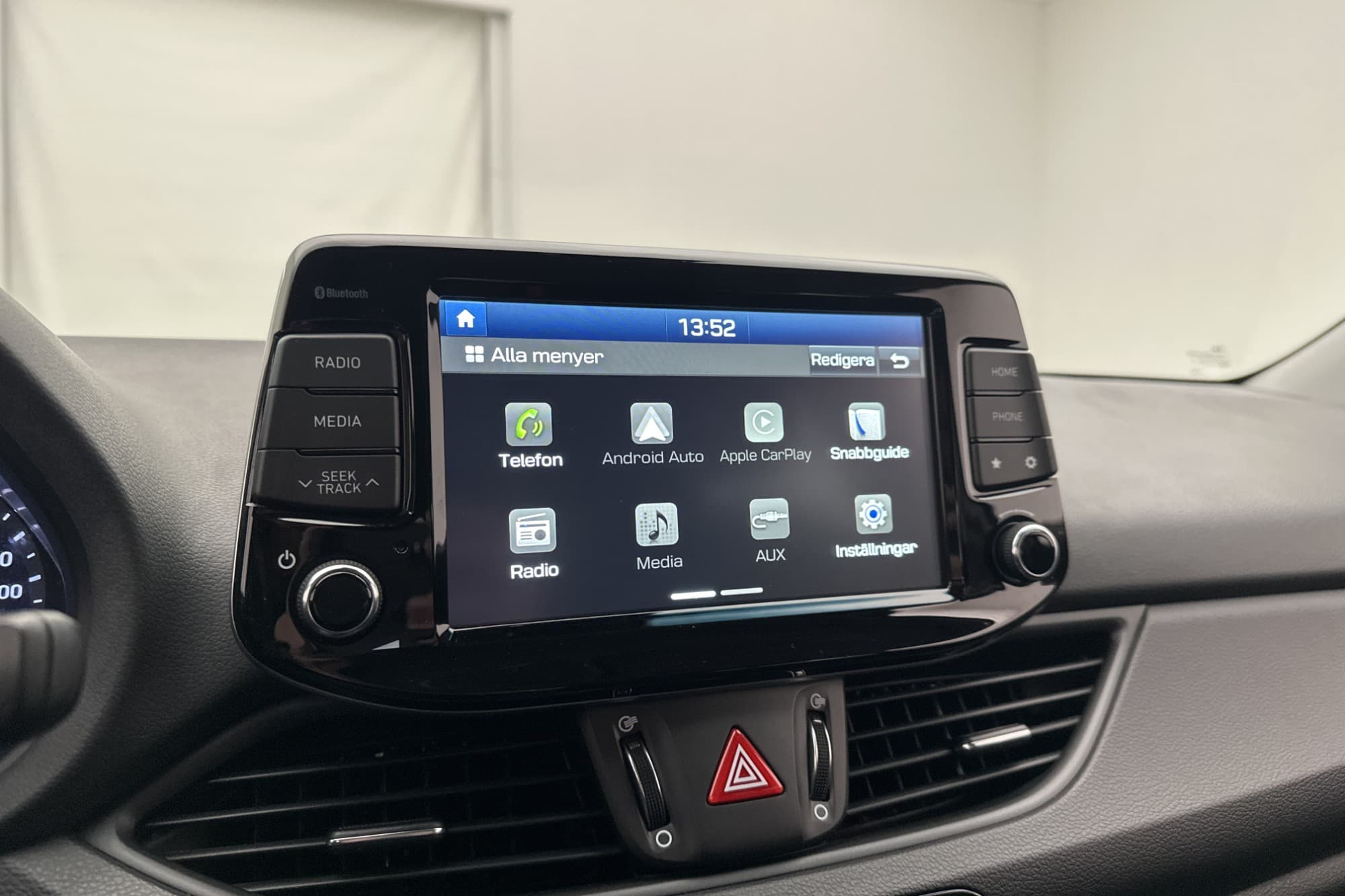 Hyundai i30 1.4 T-GDI 140hk Trend Kamera Dragkrok CarPlay