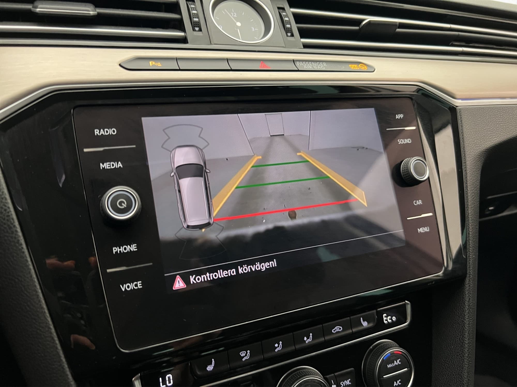 Volkswagen Passat GTE 218hk Executive Buisness Cockpit Drag