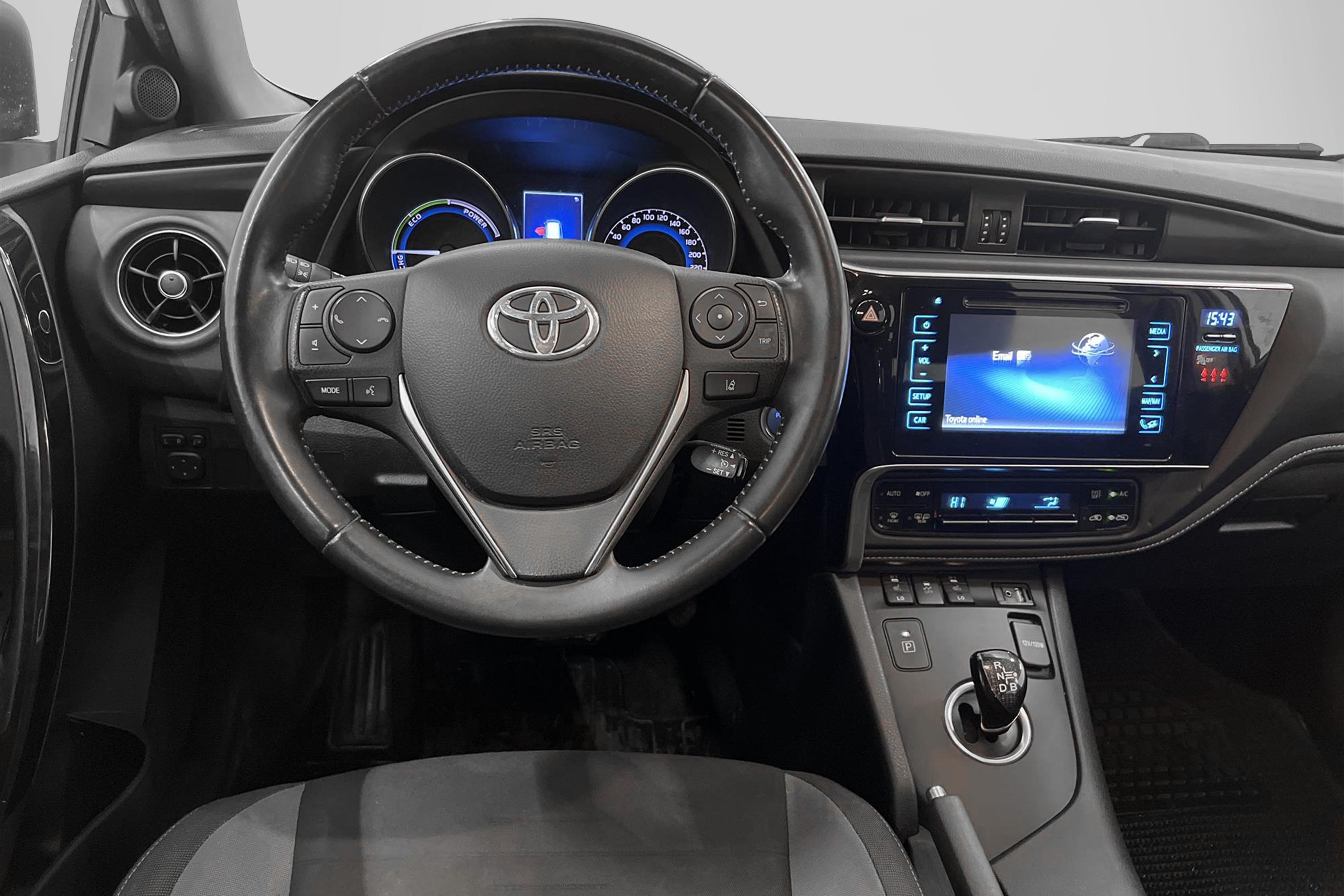 Toyota Auris TS Hybrid e-CVT 136hk B-Kam Nyserv 360kr Skatt