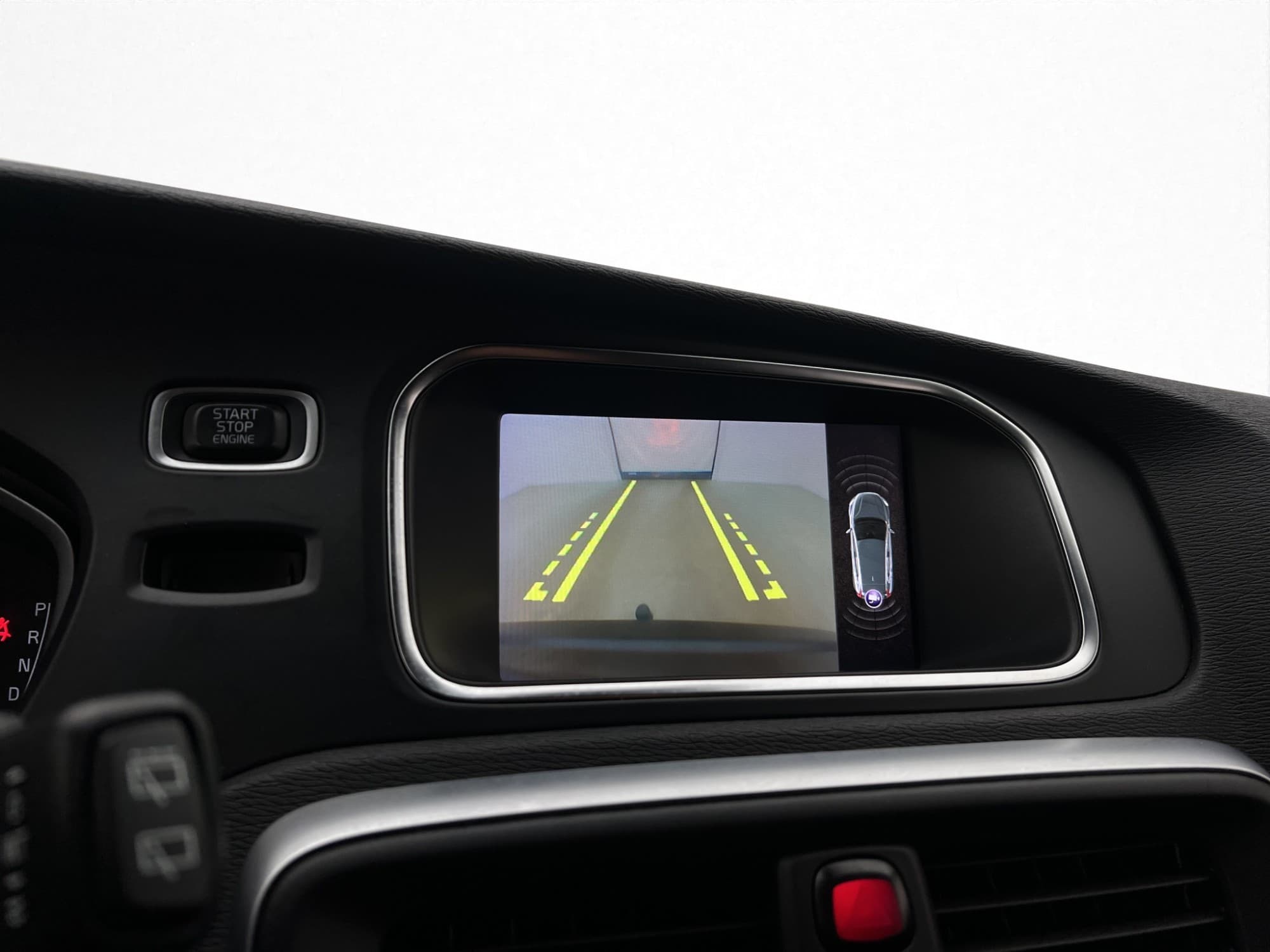 Volvo V40 D3 R-Design VOC Värmare Kamera BLIS Elstol Drag